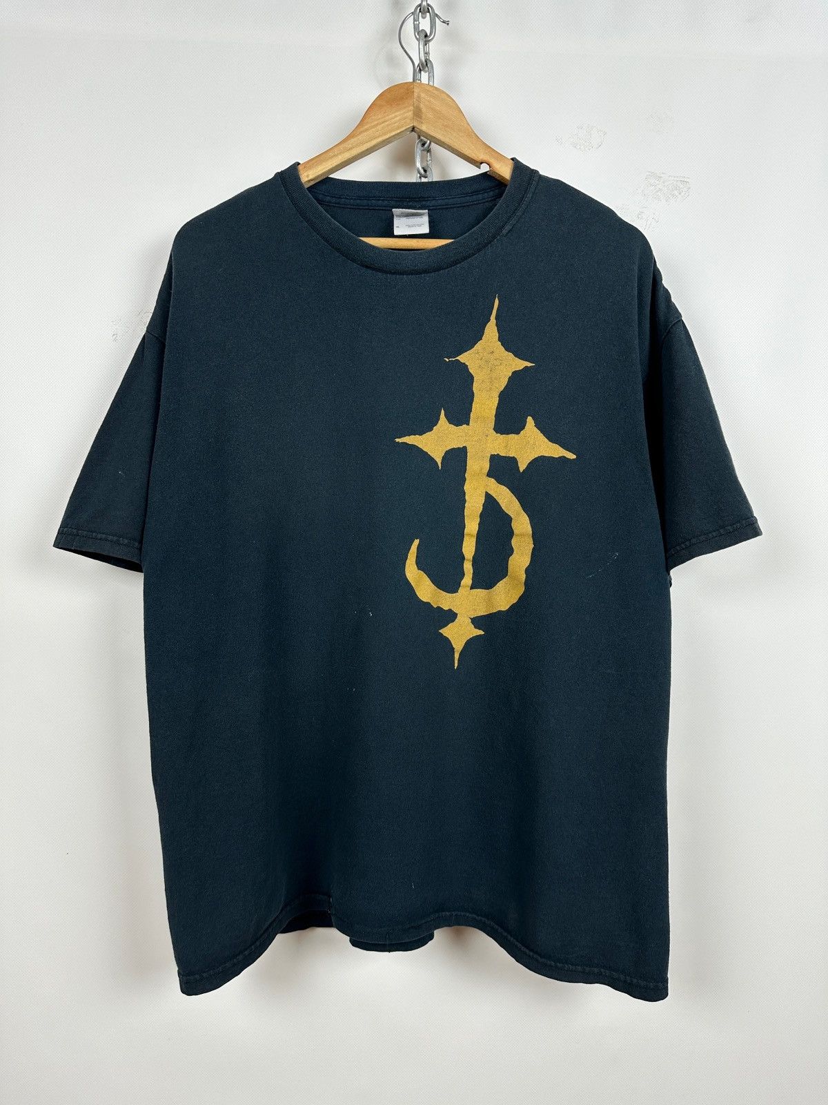 Band Tees Vintage DevilDriver God And Devil Faded Black Band T-Shirt Size US XL / EU 56 / 4 - 2 Thumbnail
