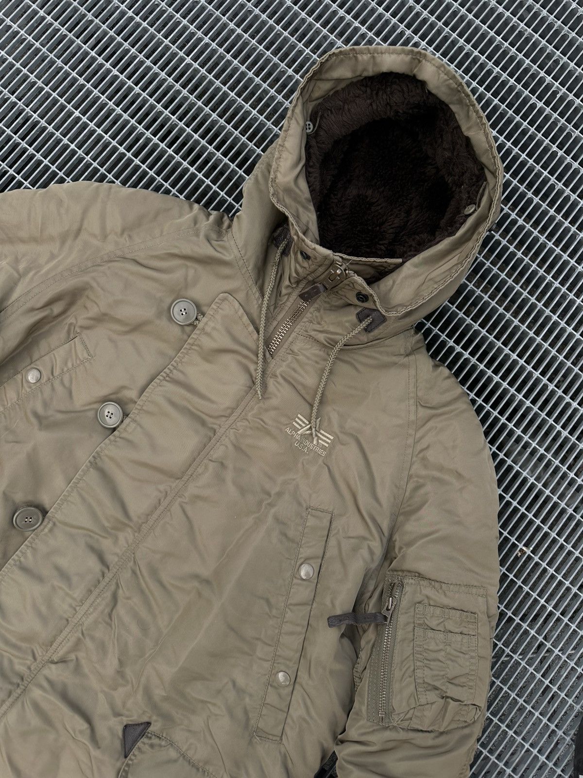 Alpha Industries Alpha Industries USA Parka Extreme Cold Weather Type N-3B N Size US M / EU 48-50 / 2 - 3 Thumbnail