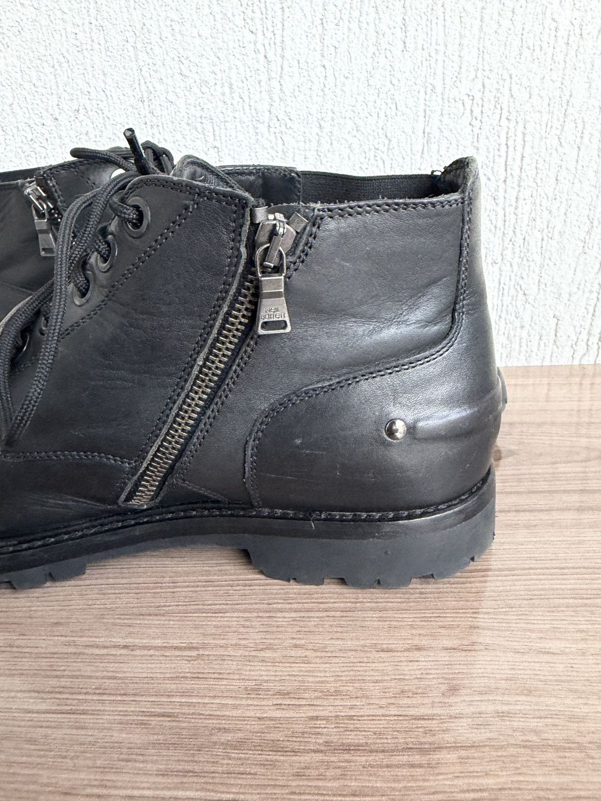 Neil Barrett Fw12 Armour studded zip boots Size US 8.5 / EU 41-42 - 13 Thumbnail