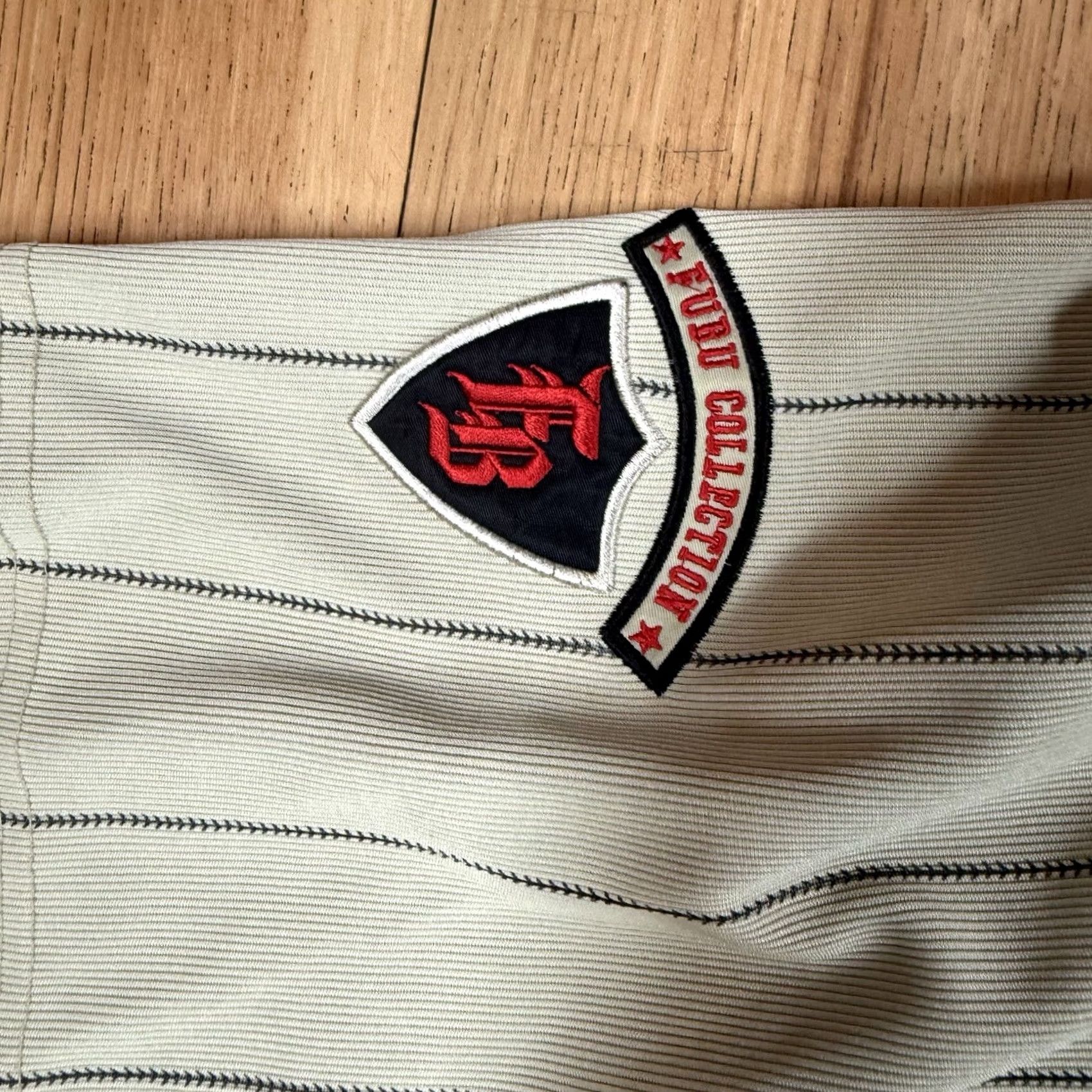 Fubu VINTAGE FUBU 05 Sports Baseball Jersey Button Mens Large Black Red Y2K Size US L / EU 52-54 / 3 - 7 Thumbnail