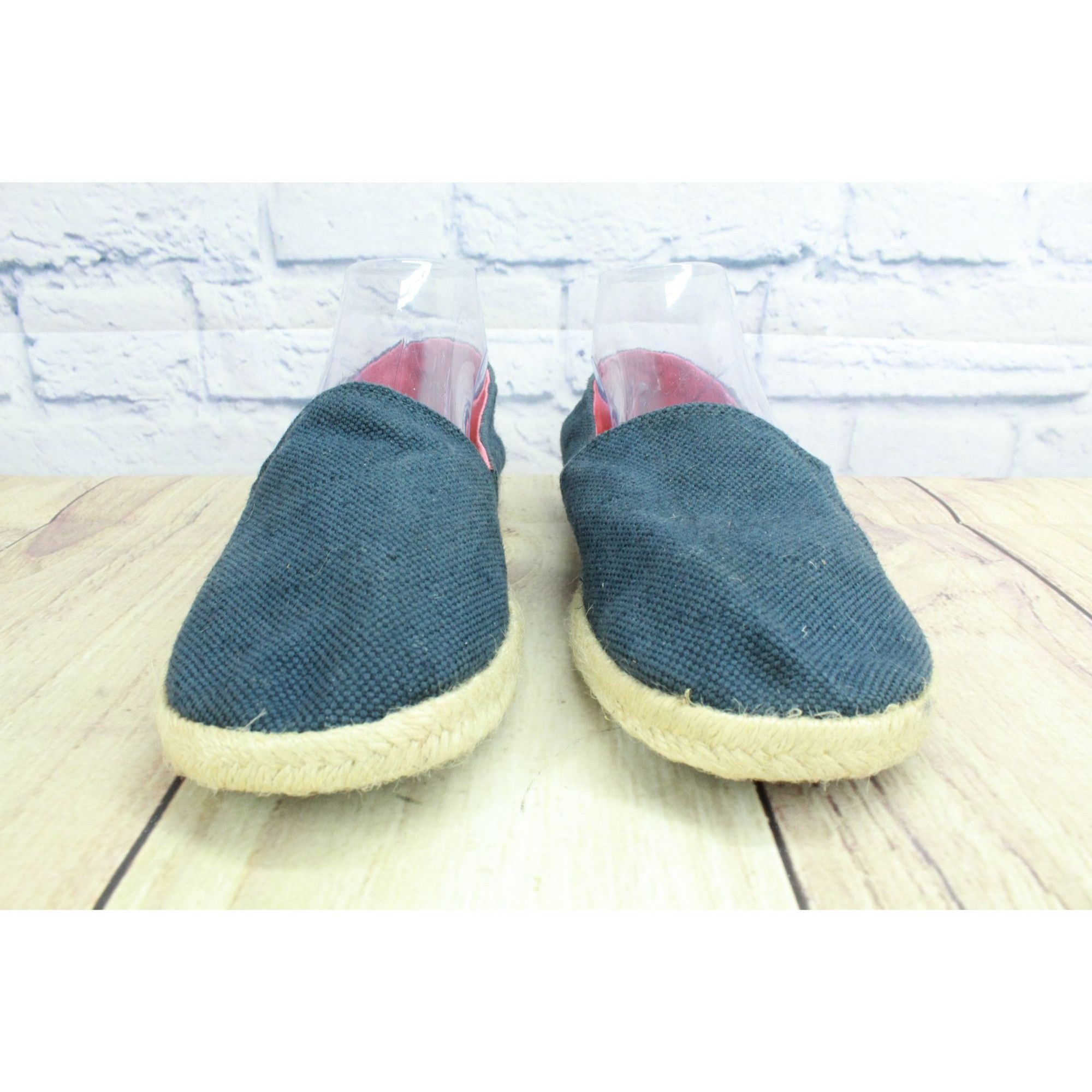 L.L. Bean LL Bean Women’s Blue Canvas Espadrille Flats Size 9 Size US 9 / IT 39 - 4 Thumbnail