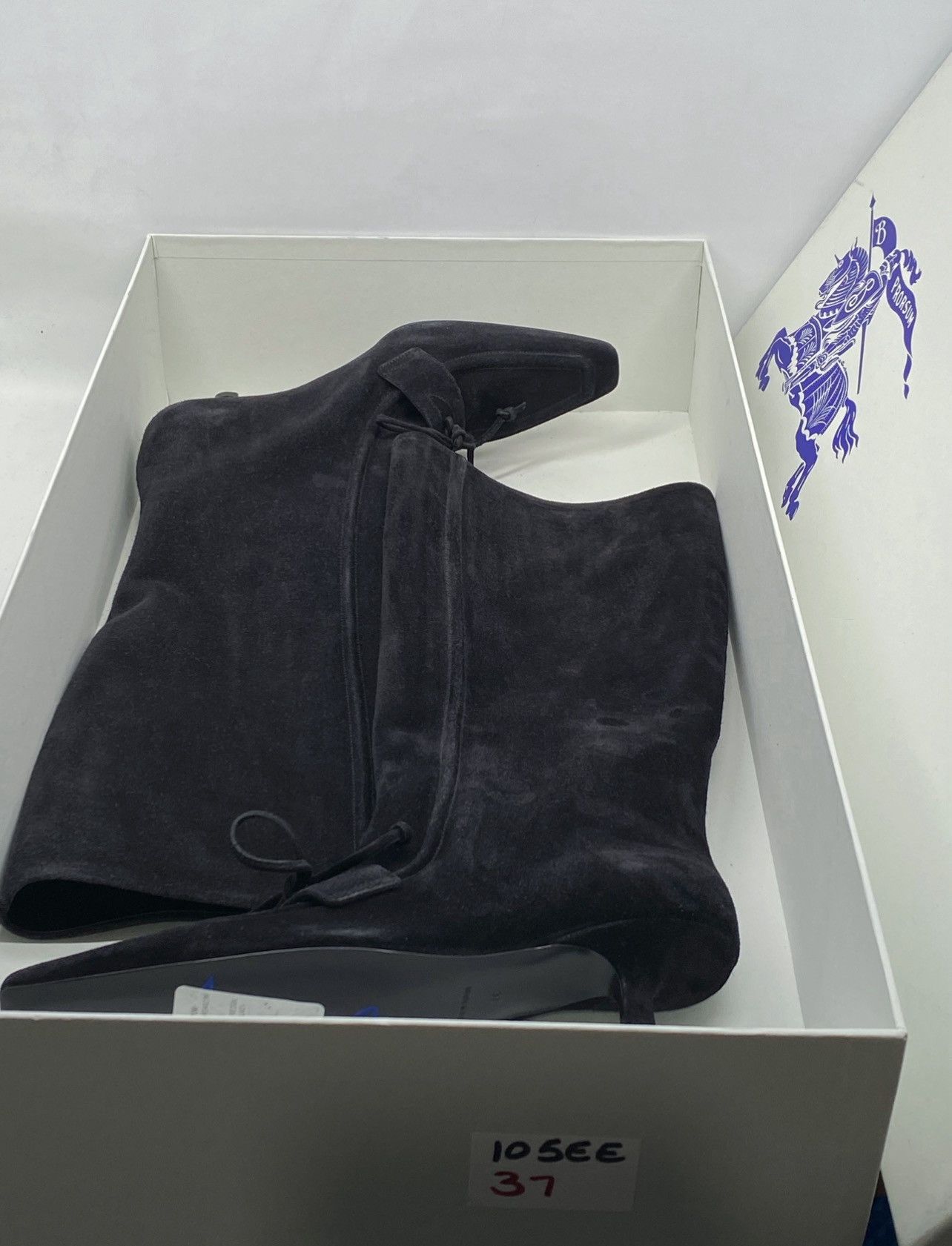 Burberry Burberry Storm Tall Suede Boots size 37 Size US 7 / IT 37 - 13 Thumbnail