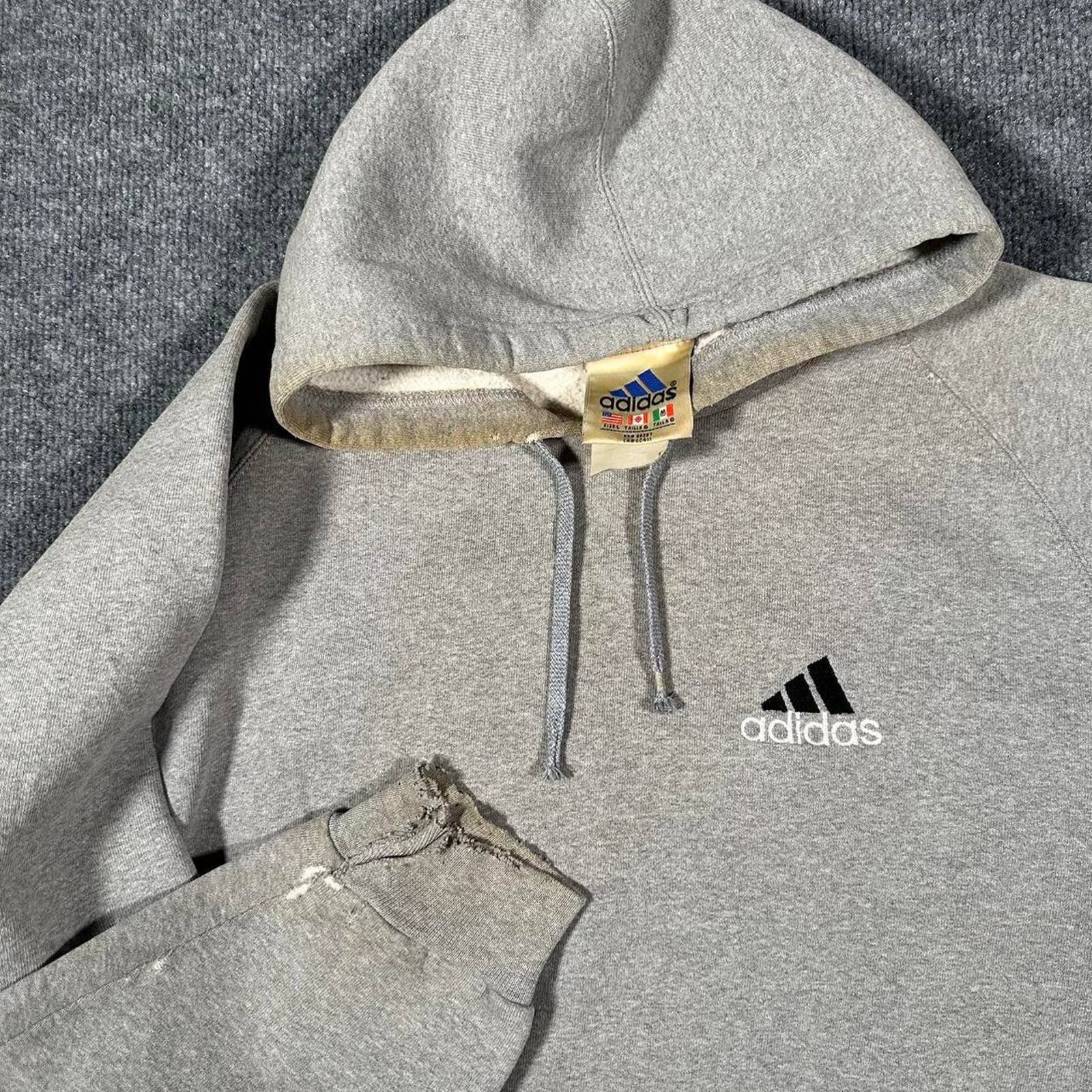 Vintage outlet adidas hoodie