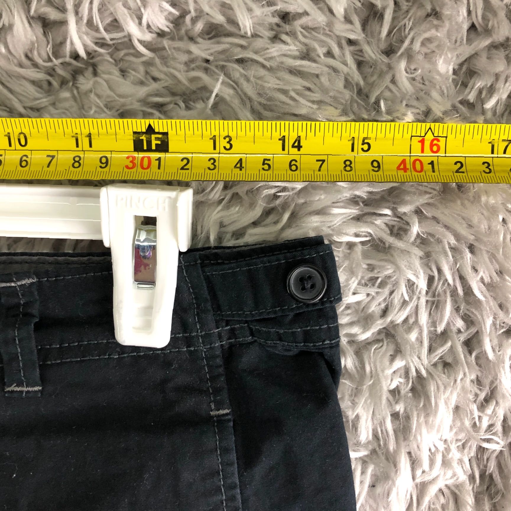 Old Navy Old Navy Womens Bermuda Shorts Mid Rise Dark Wash Black Cotton 2 Regular 28in Inseam 7in 5-Pocket Denim Casual Vintage N/A Size 26" / US 2 / IT 38 - 2 Thumbnail