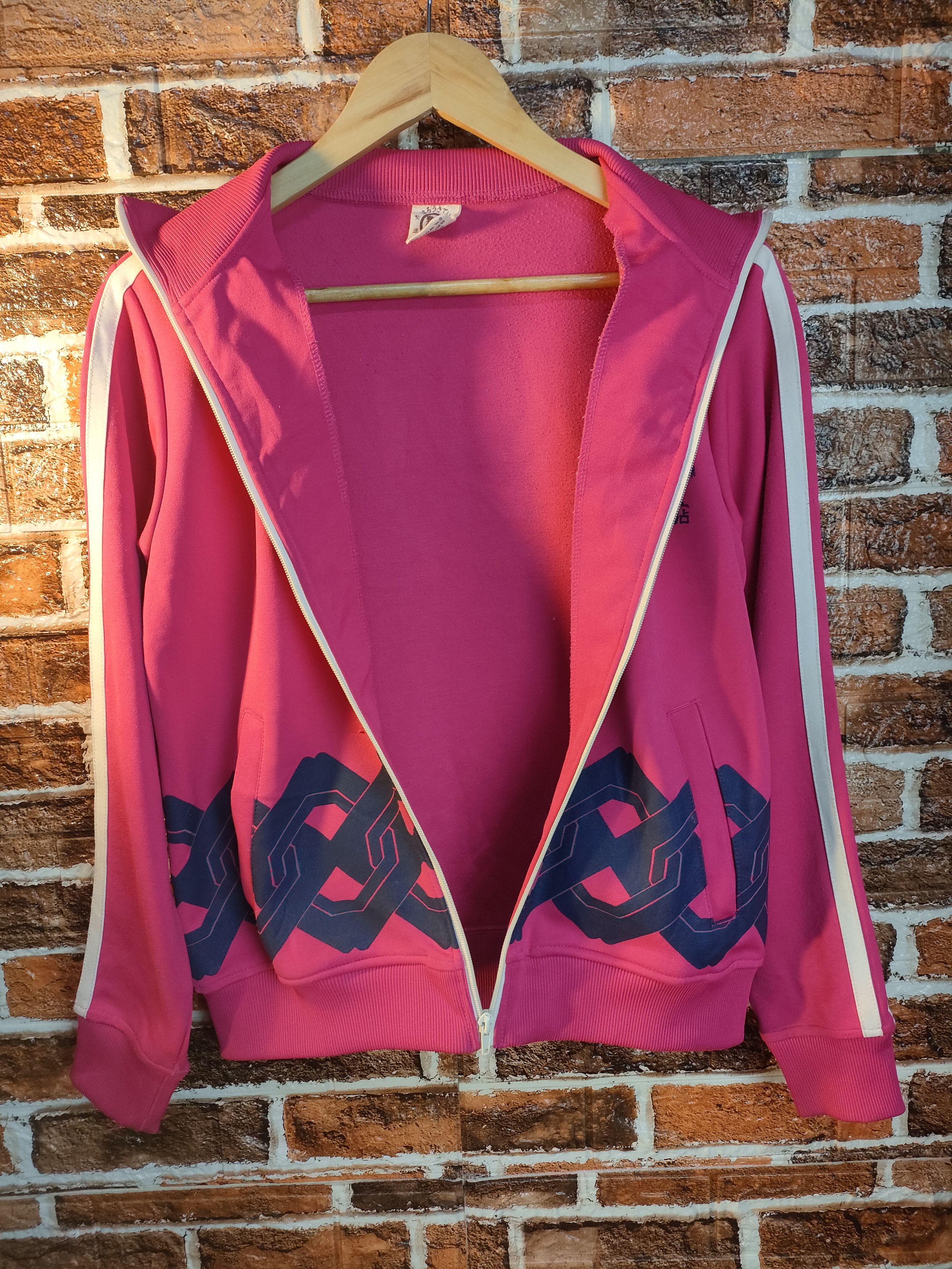 Vintage Vintage Hello Kitty TrackTop Size US L / EU 52-54 / 3 - 7 Thumbnail