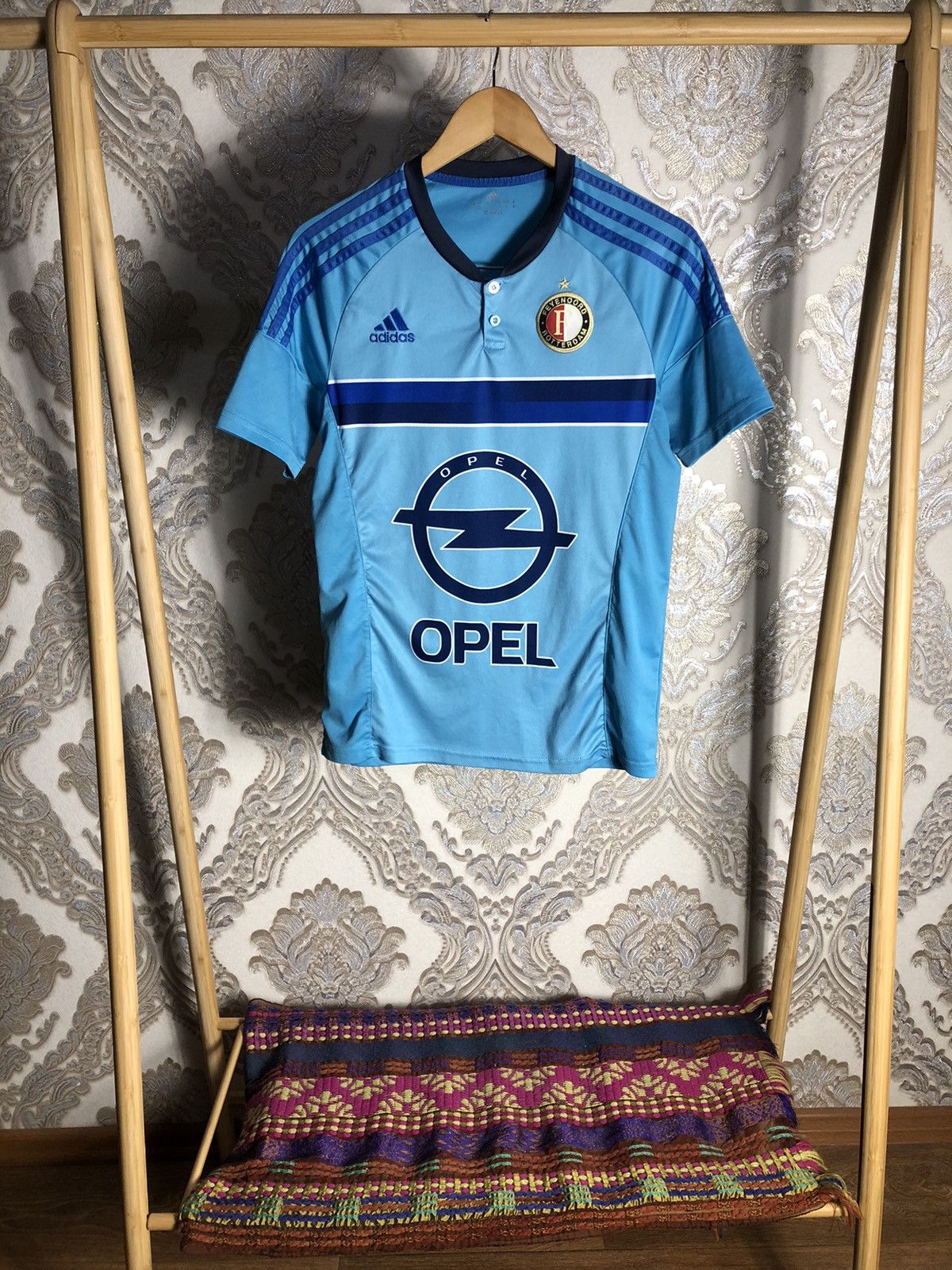 Adidas × Vintage VERY RARE ADIDAS FC FEYENOORD NETHERLANDS SOCCER JERSEY Size US S / EU 44-46 / 1 - 2 Thumbnail