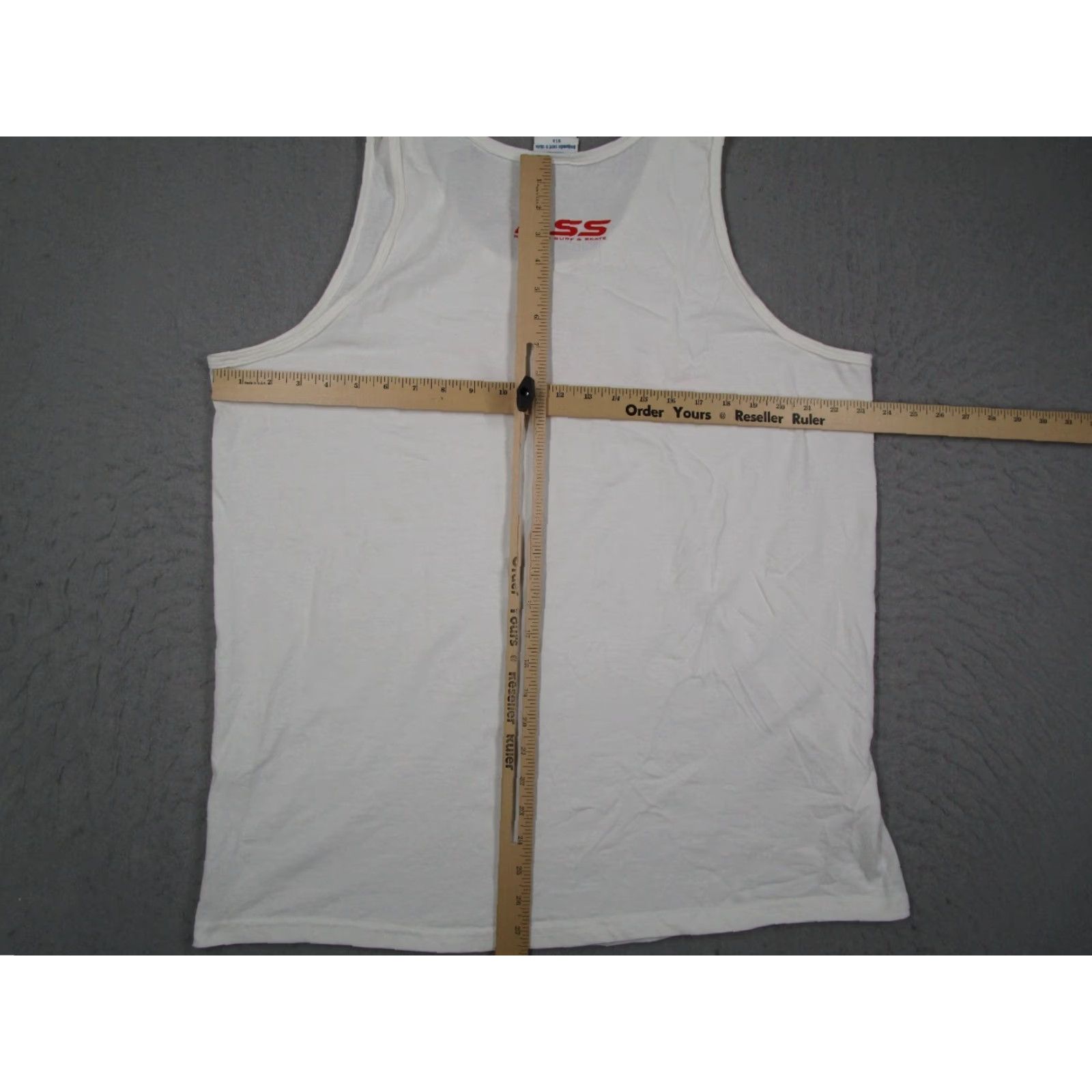 Vintage VINTAGE Redondo Surf & Skate Shirt Mens Small White California Tank Top Beach Retro Y2K Size US S / EU 44-46 / 1 - 7 Thumbnail