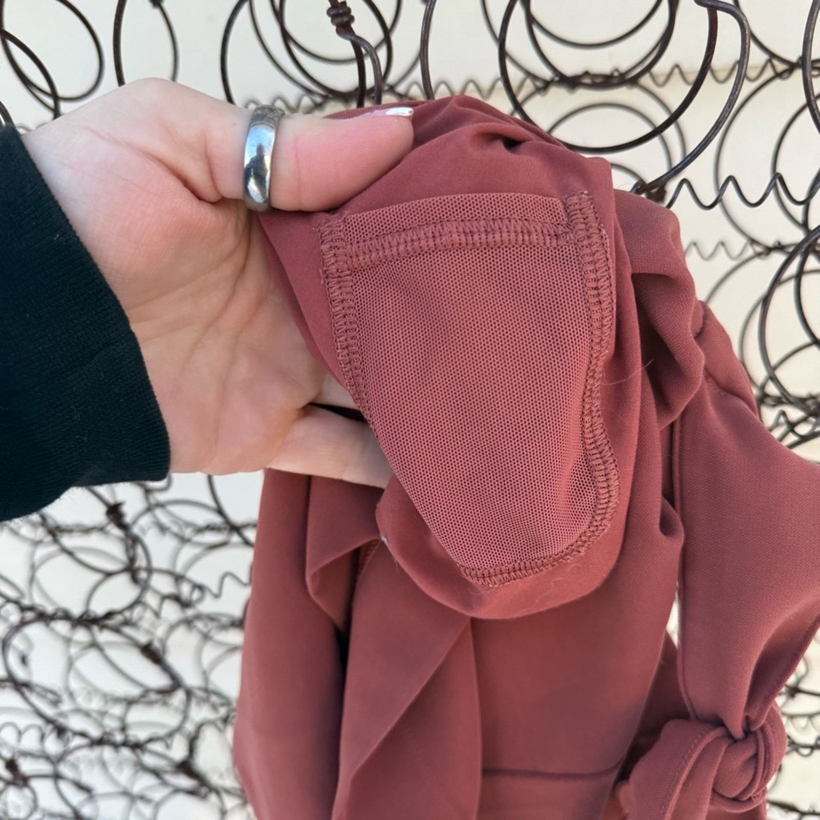 Lululemon Lululemon Noir Short 5.5" Rustic Clay Size 2 Size 26" / US 2 / IT 38 - 7 Thumbnail
