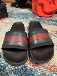 Scratch gucci flip on sale flops