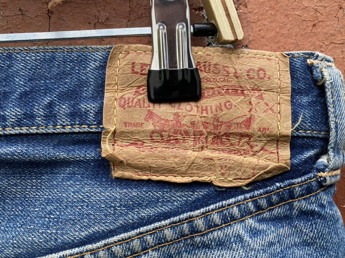 Levi's × Levi's Vintage Clothing × Vintage W35x32 vintage 60s levi's 501 repaired redline denime Size US 35 - 4 Thumbnail