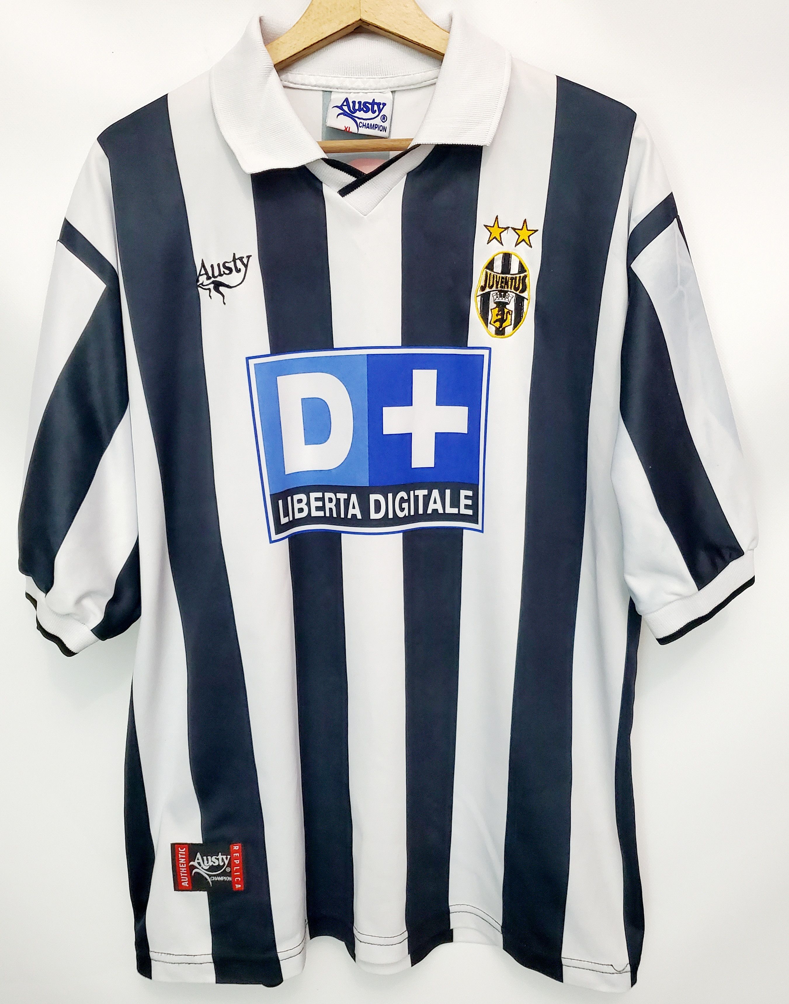 Vintage Austy juventus replica #10 Del piero soccer jersey size Xl Size US XL / EU 56 / 4 - 1 Thumbnail