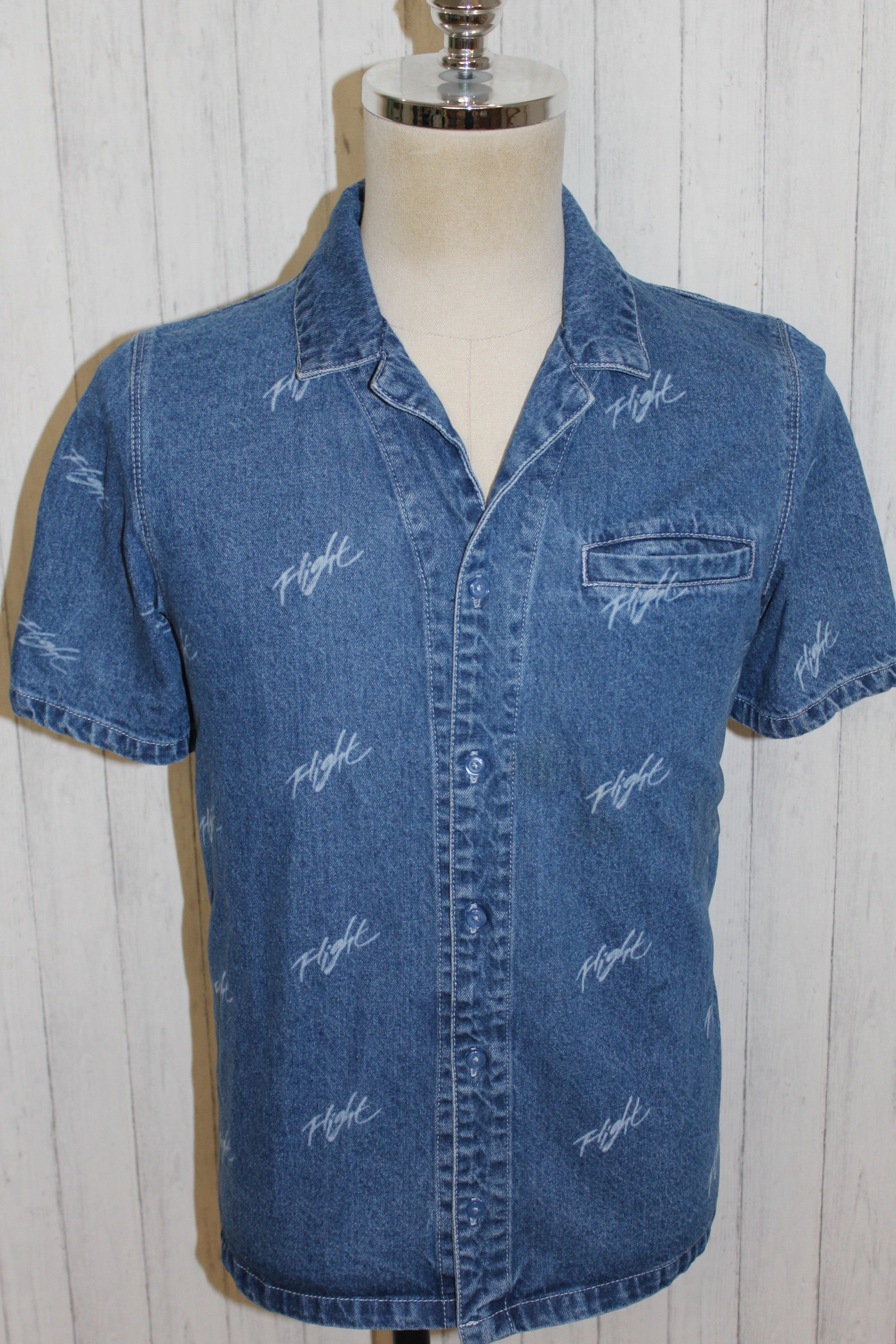 VINTAGE Jordan Shirt Mens Blue Denim Shirt