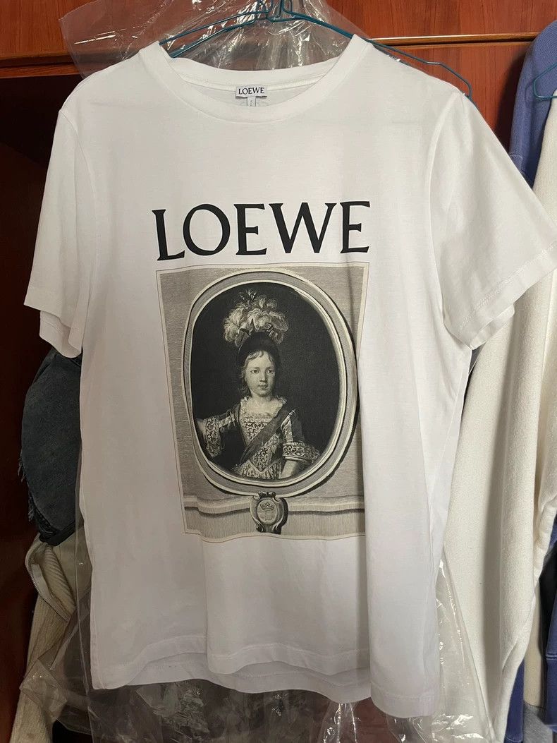 Loewe LOEWE White short sleeves Size S / US 4 / IT 40 - 1 Thumbnail