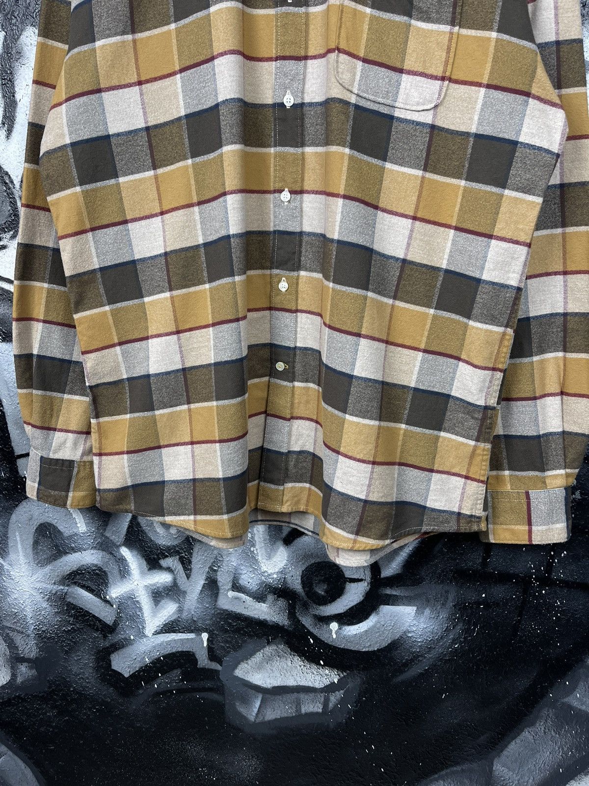 Barbour Barbour Valley Check Flannel Shirt Tailored Fit Men’s SizeXL Size US XL / EU 56 / 4 - 7 Thumbnail