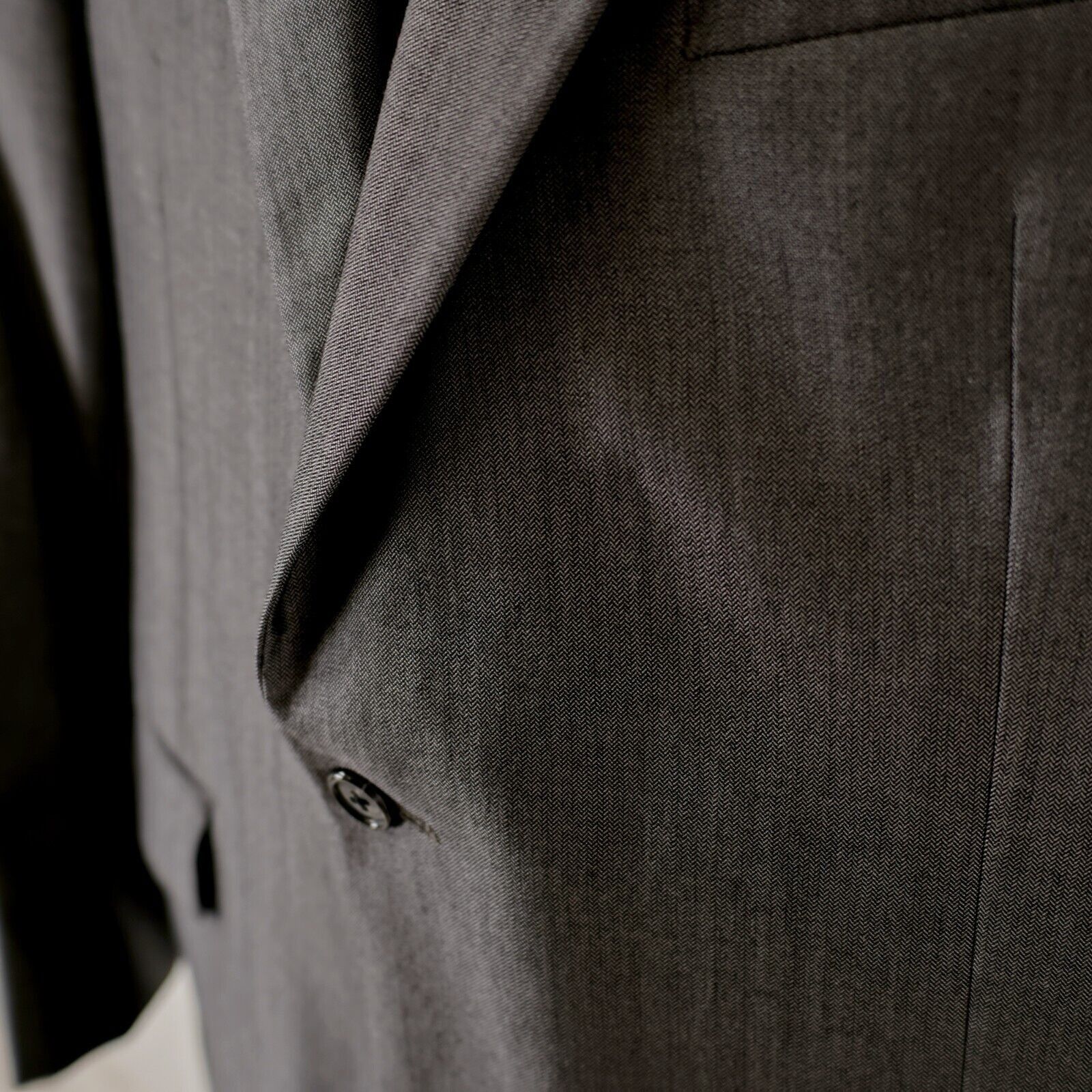 Jos. A. Bank Jos A Bank Signature Wool Silk Gray Herringbone 2 Button Bla Size 40R - 3 Thumbnail