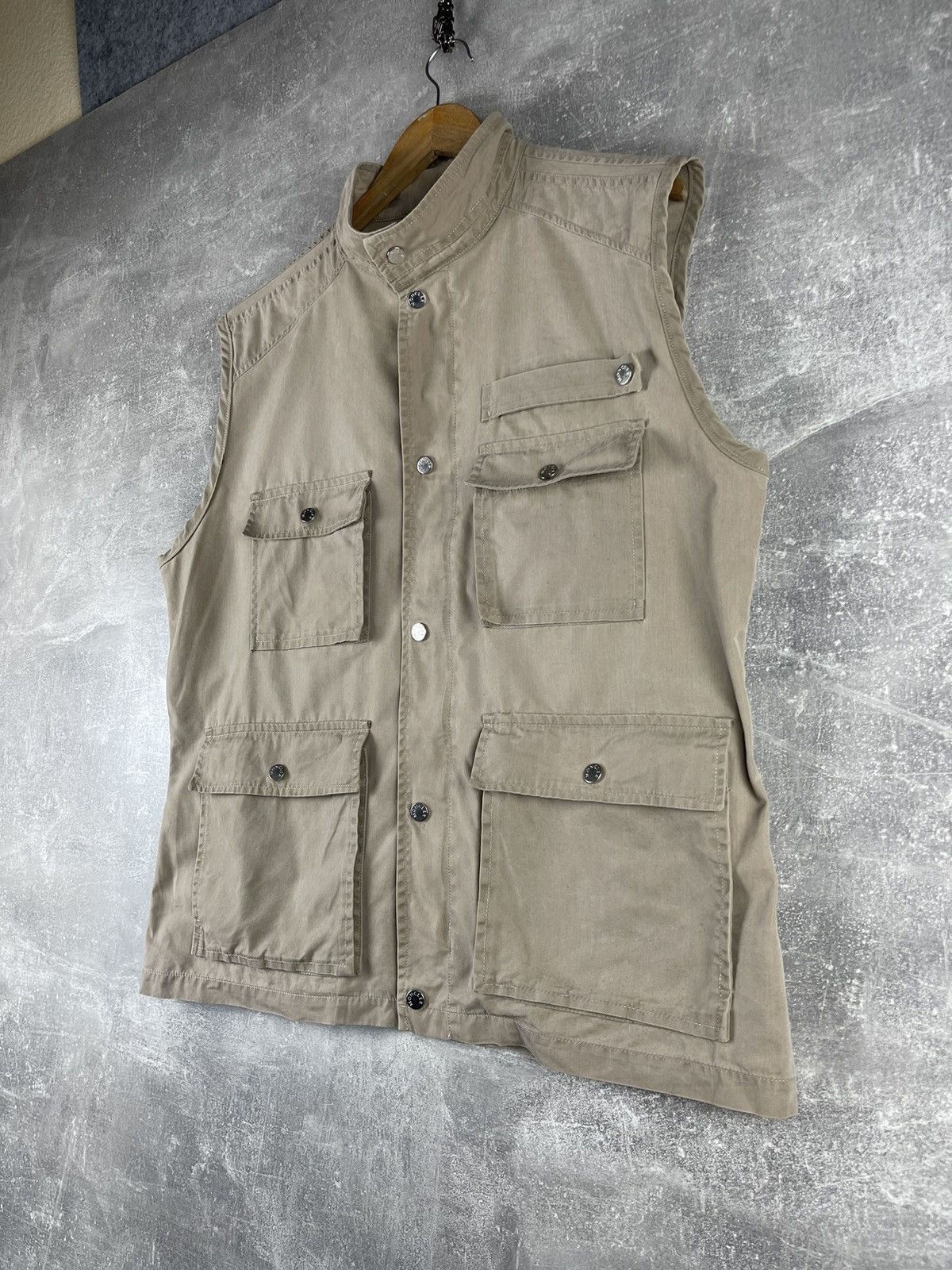 Moncler Moncler Vintage 00s Utility Field Vest Beige Size 4 Size US L / EU 52-54 / 3 - 2 Thumbnail
