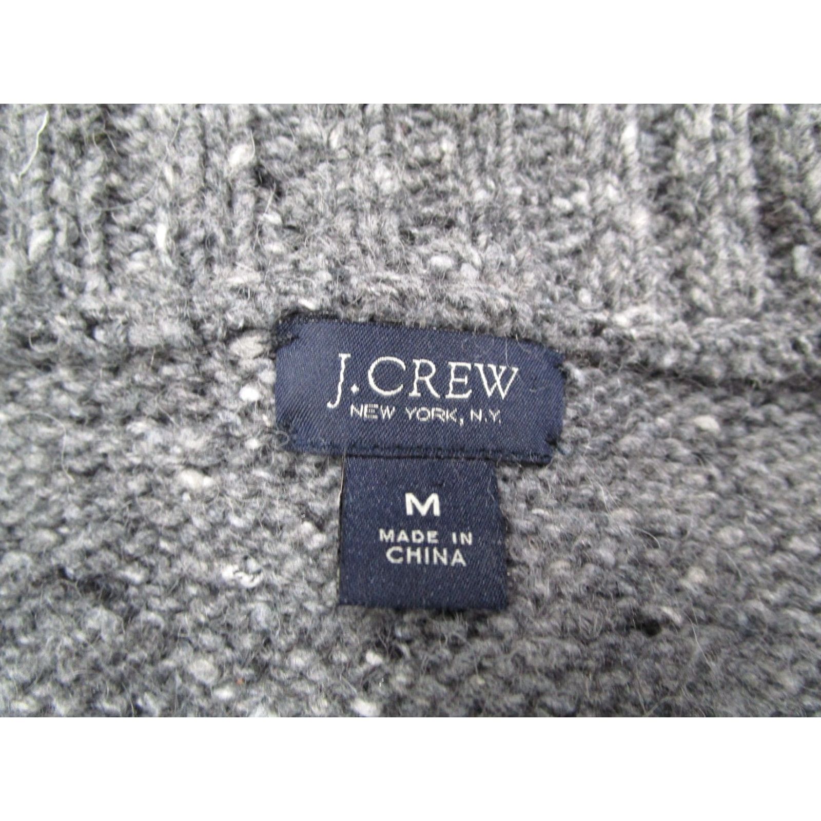 J.Crew VINTAGE J.CREW Men’s Gray Wool Blend Cable Knit Shawl Sweater Medium Adult Fall Winter Size US M / EU 48-50 / 2 - 3 Thumbnail
