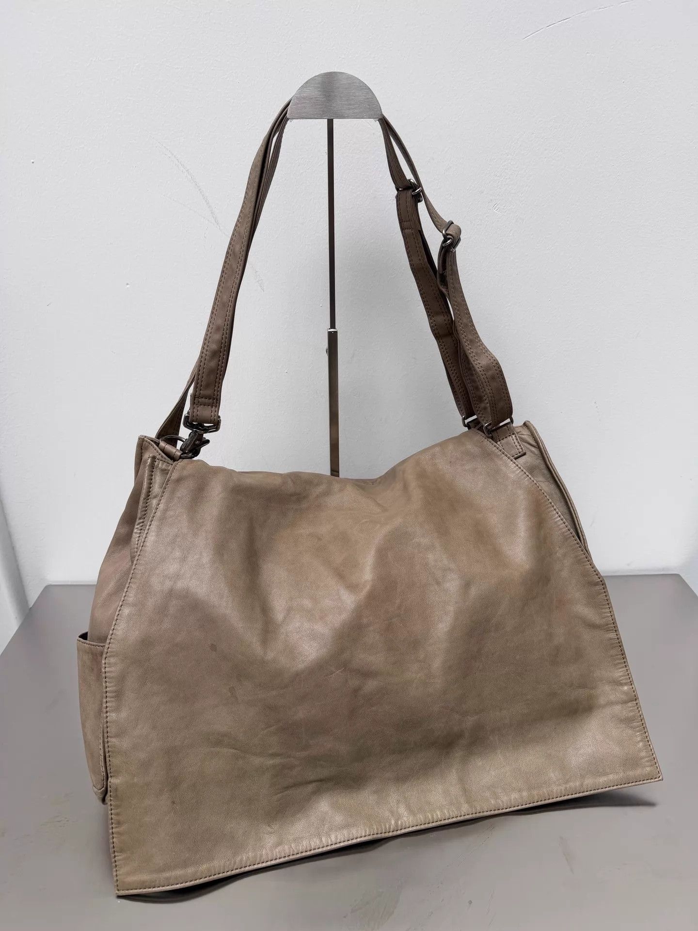 Yohji Yamamoto Yohji Yamamoto Y's Horse Leather Beige Flap 2way Crossbody Size ONE SIZE - 2 Thumbnail