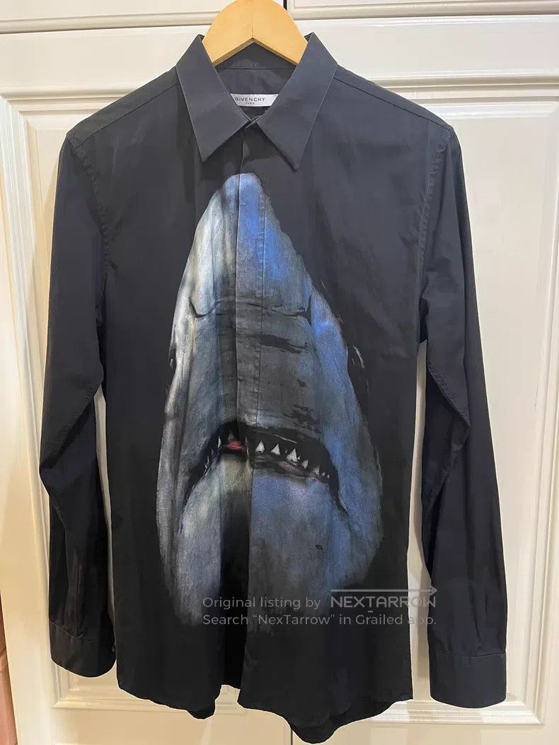 Givenchy Givenchy size 39 Shark Shirt Size US S / EU 44-46 / 1 - 1 Thumbnail