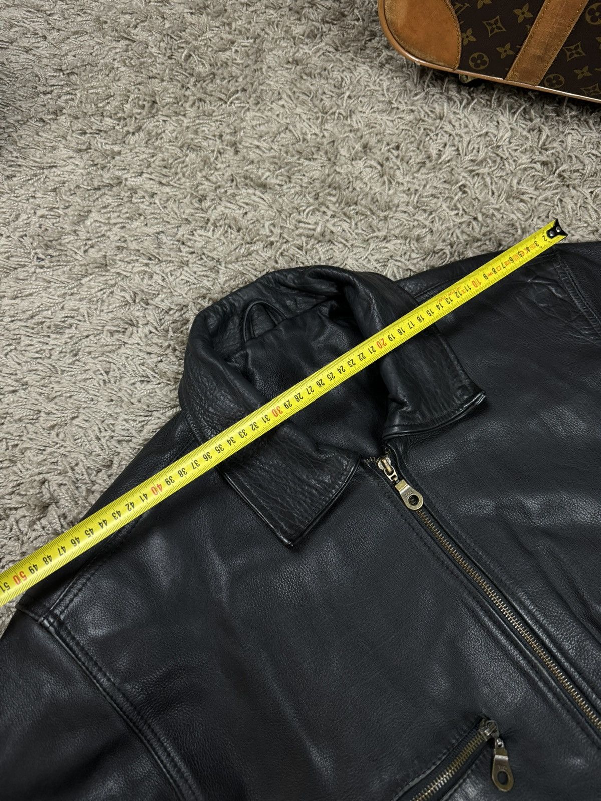Vintage Vintage leather bomber jacket 90s original retro casual item Size US L / EU 52-54 / 3 - 7 Thumbnail