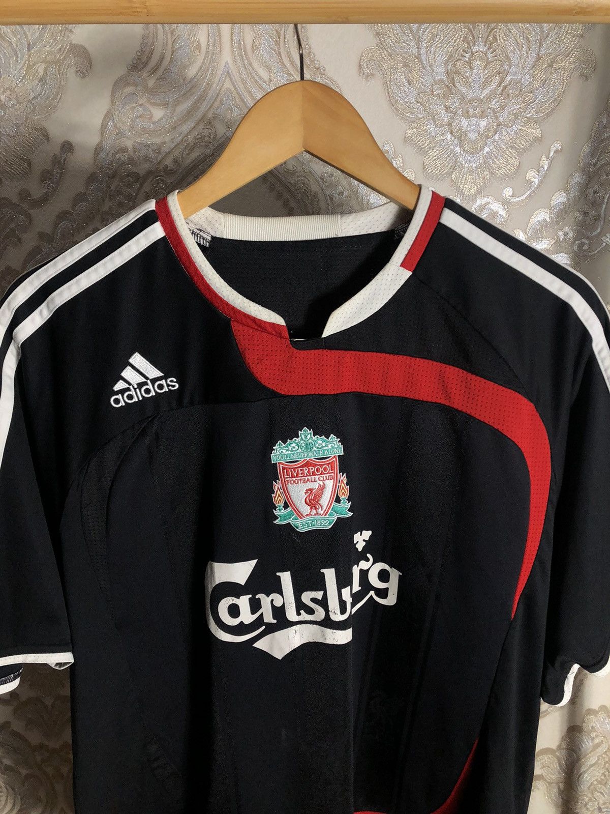 Adidas VINTAGE ADIDAS FC LIVERPOOL ENGLAND SOCCER JERSEY RETRO 90s Size US L / EU 52-54 / 3 - 3 Thumbnail