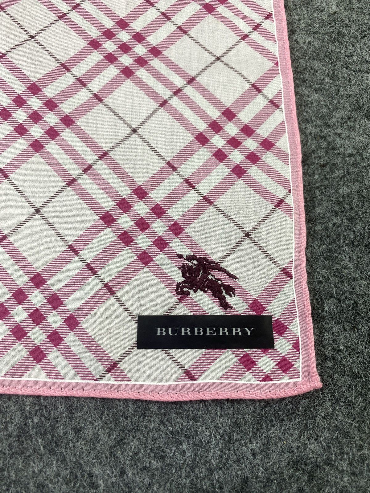 Burberry × Vintage Burberry Handkerchief / Bandana / Neckerchief- B026 Size ONE SIZE - 5 Thumbnail