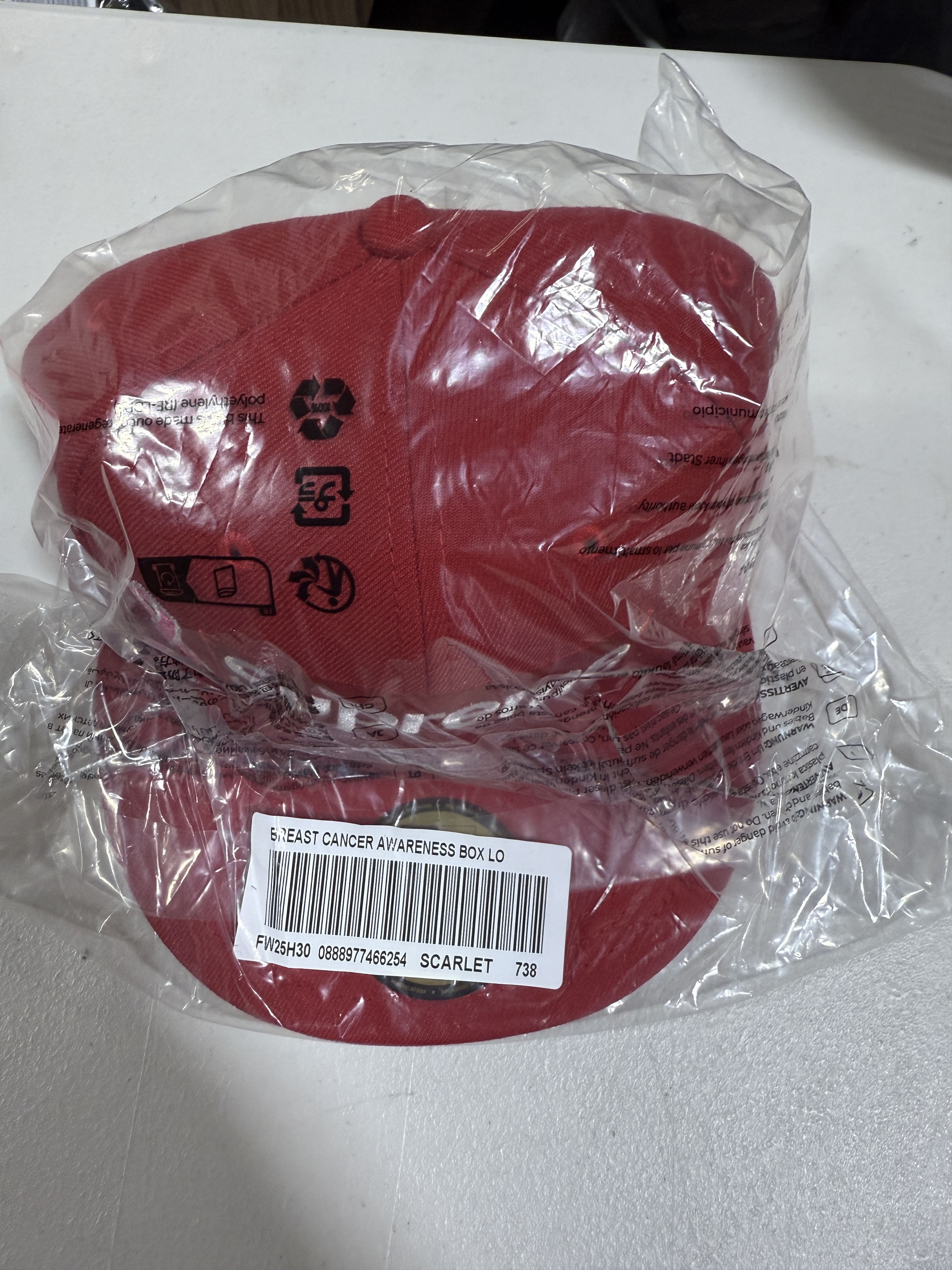 Other Supreme New Era Breast Cancer Awareness Hat Red 7 3/8 Size ONE SIZE - 4 Thumbnail