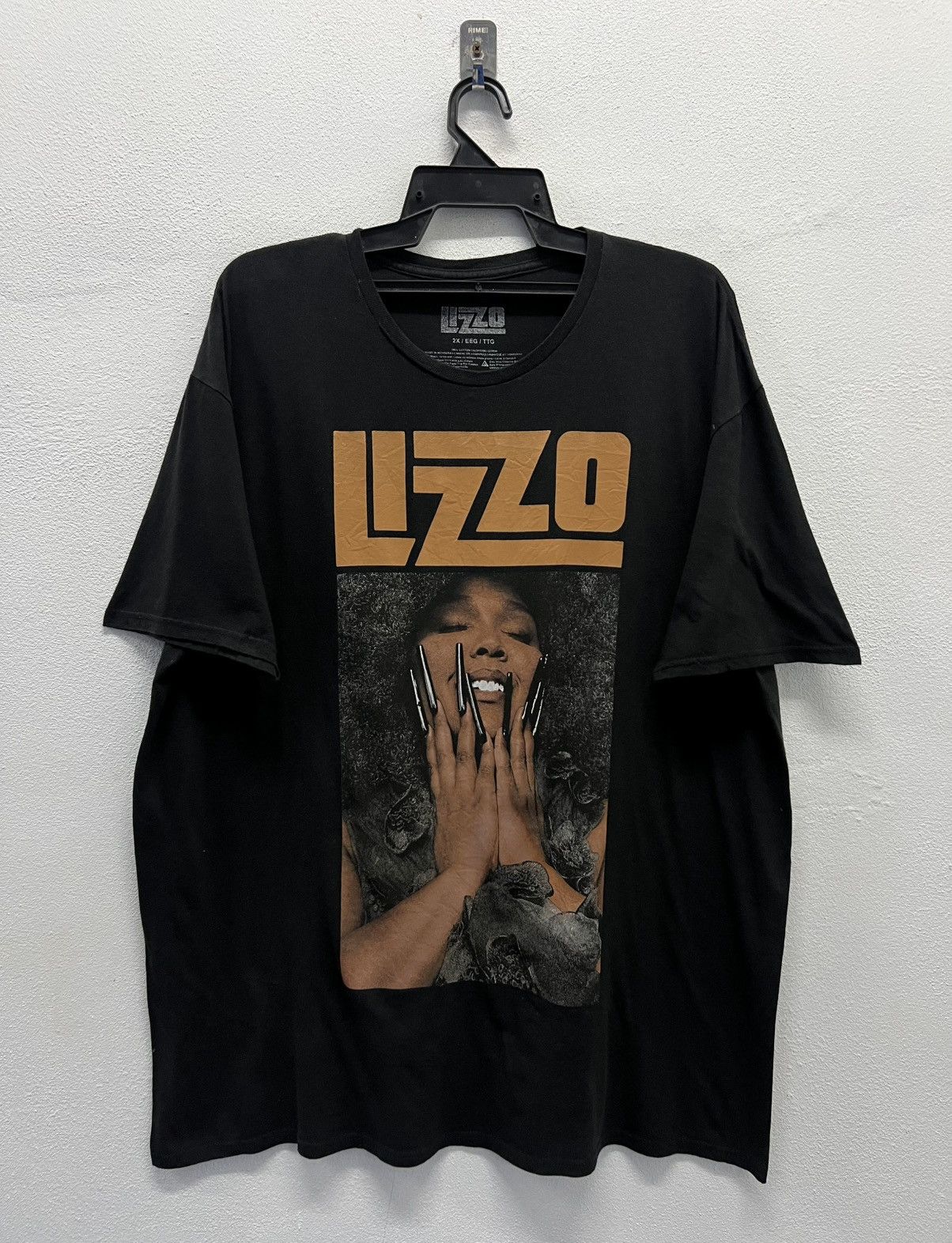 Rap Tees × Vintage VINTAGE AMERICAN SINGER AND RAPPER LIZZO SHIRT Size US XXL / EU 58 / 5 - 1 Thumbnail