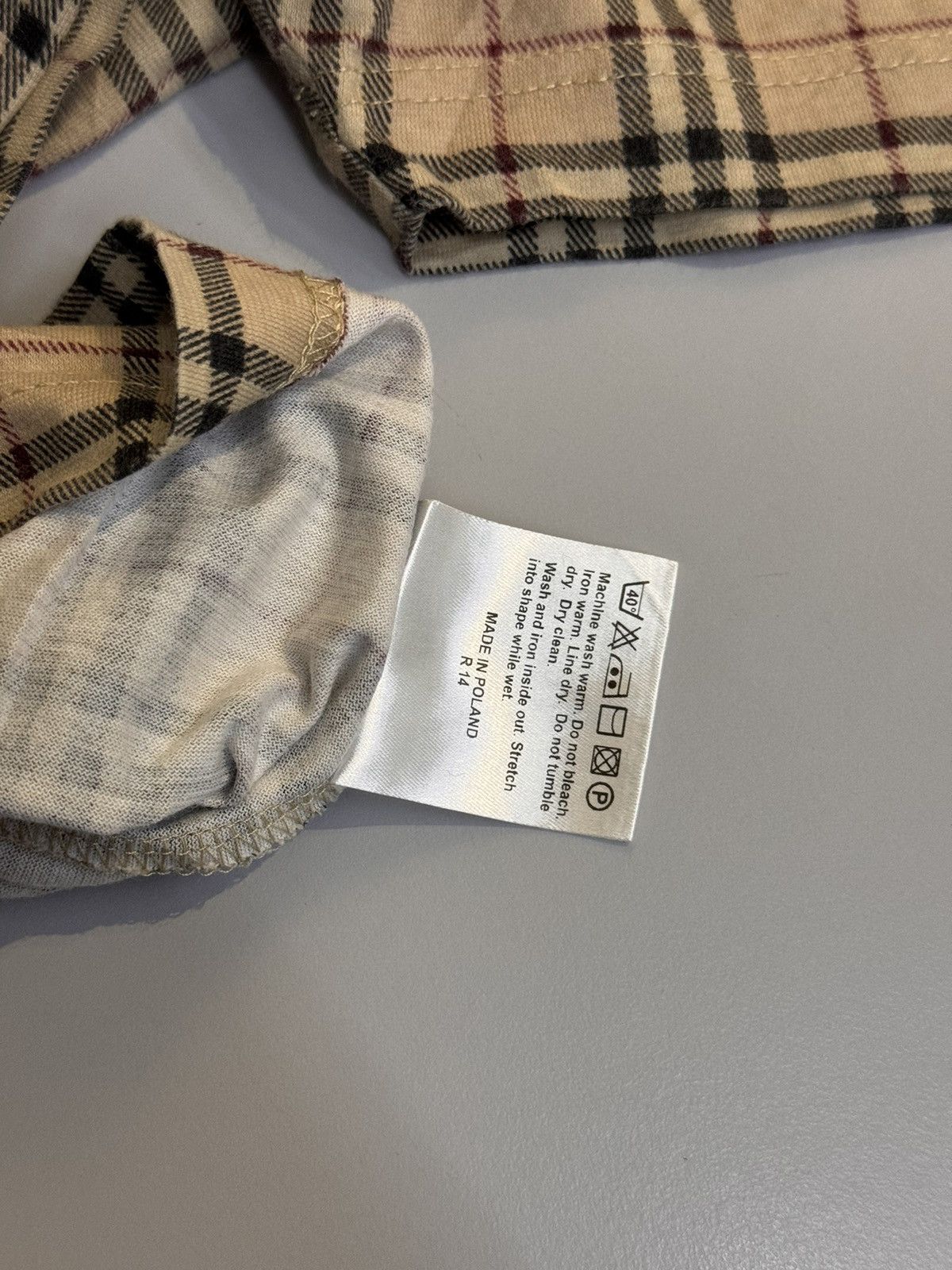 Burberry Burberry Checkered Vintage Tshirt Size M / US 6-8 / IT 42-44 - 4 Thumbnail