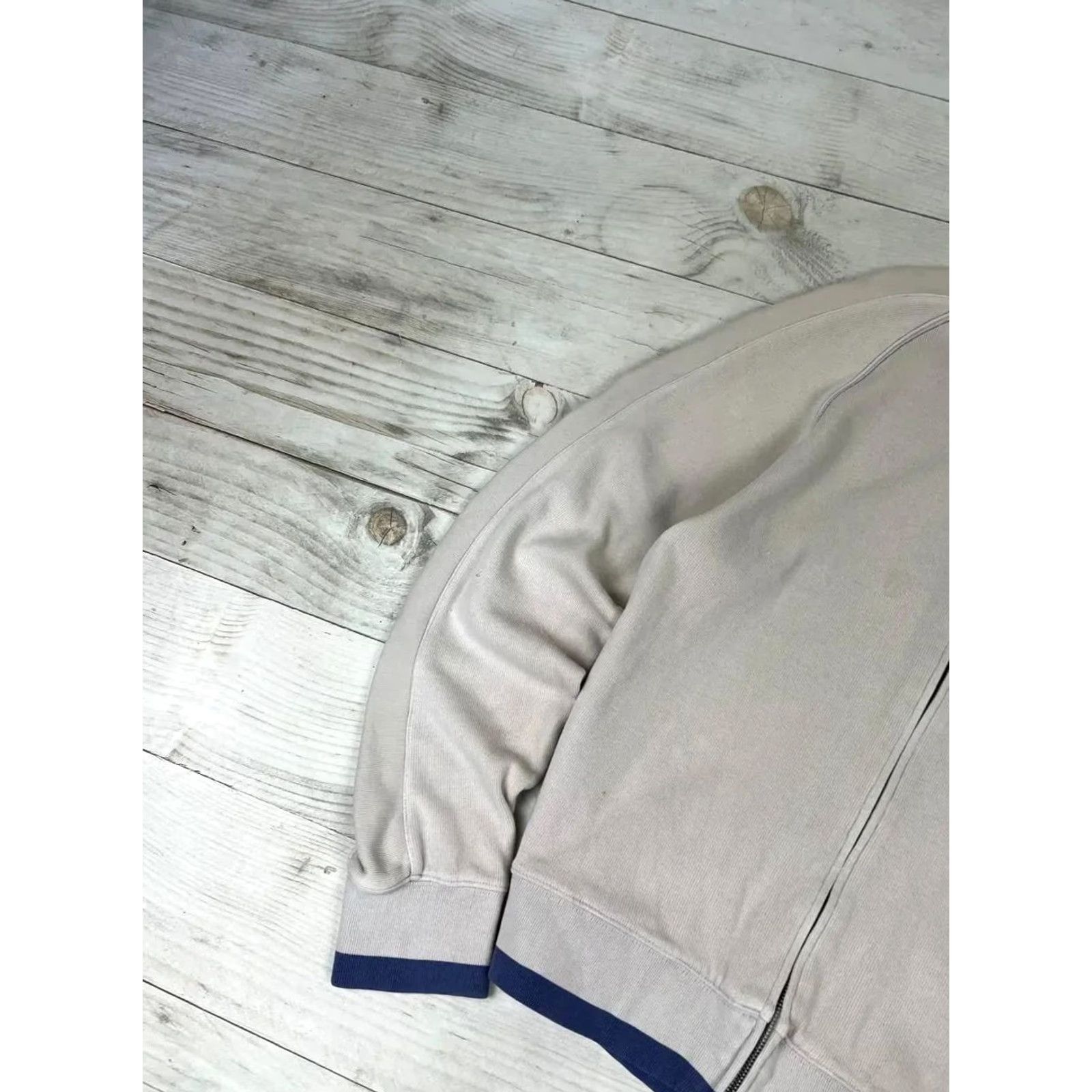Yves Saint Laurent VINTAGE Yves Saint Laurent YSL Sweatshirt Zip Up Men SZ L beige Size US L / EU 52-54 / 3 - 4 Thumbnail