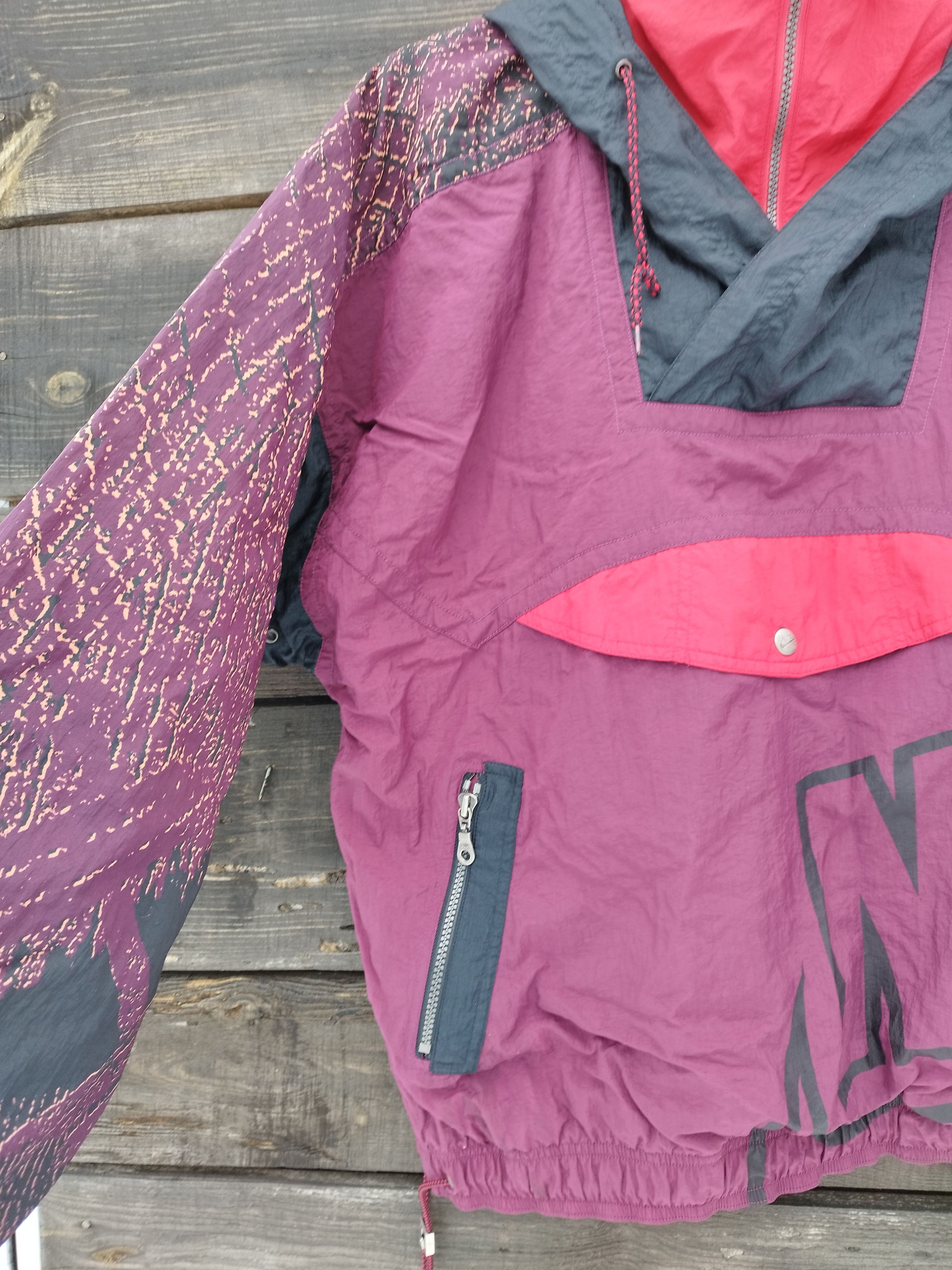 Nike RARE 90s Vintage Nike Graphic Anorak Nylon jacket – Size L Size US L / EU 52-54 / 3 - 3 Thumbnail