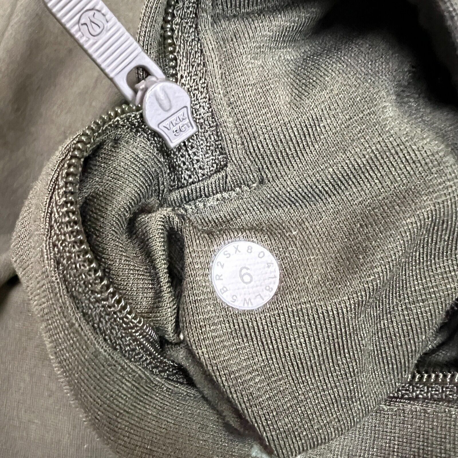 Lululemon Lululemon On The Move Pant Ponte sz 6 Athletic Casual Travel Size 28" / US 6 / IT 42 - 10 Thumbnail