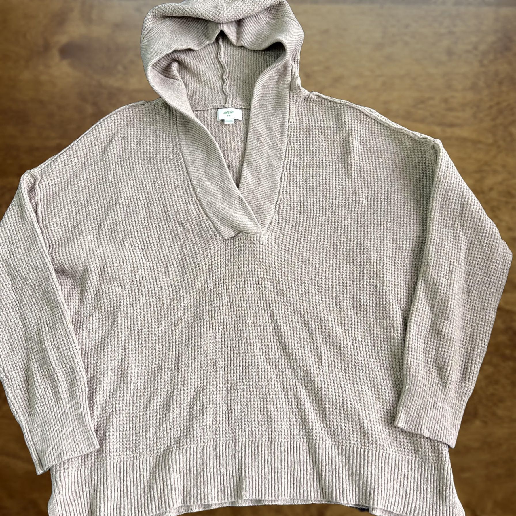 Vintage Aerie Womens Medium Beige Hooded Pullover Sweater Waffle Knit Cozy Top Size M / US 6-8 / IT 42-44 - 1 Thumbnail