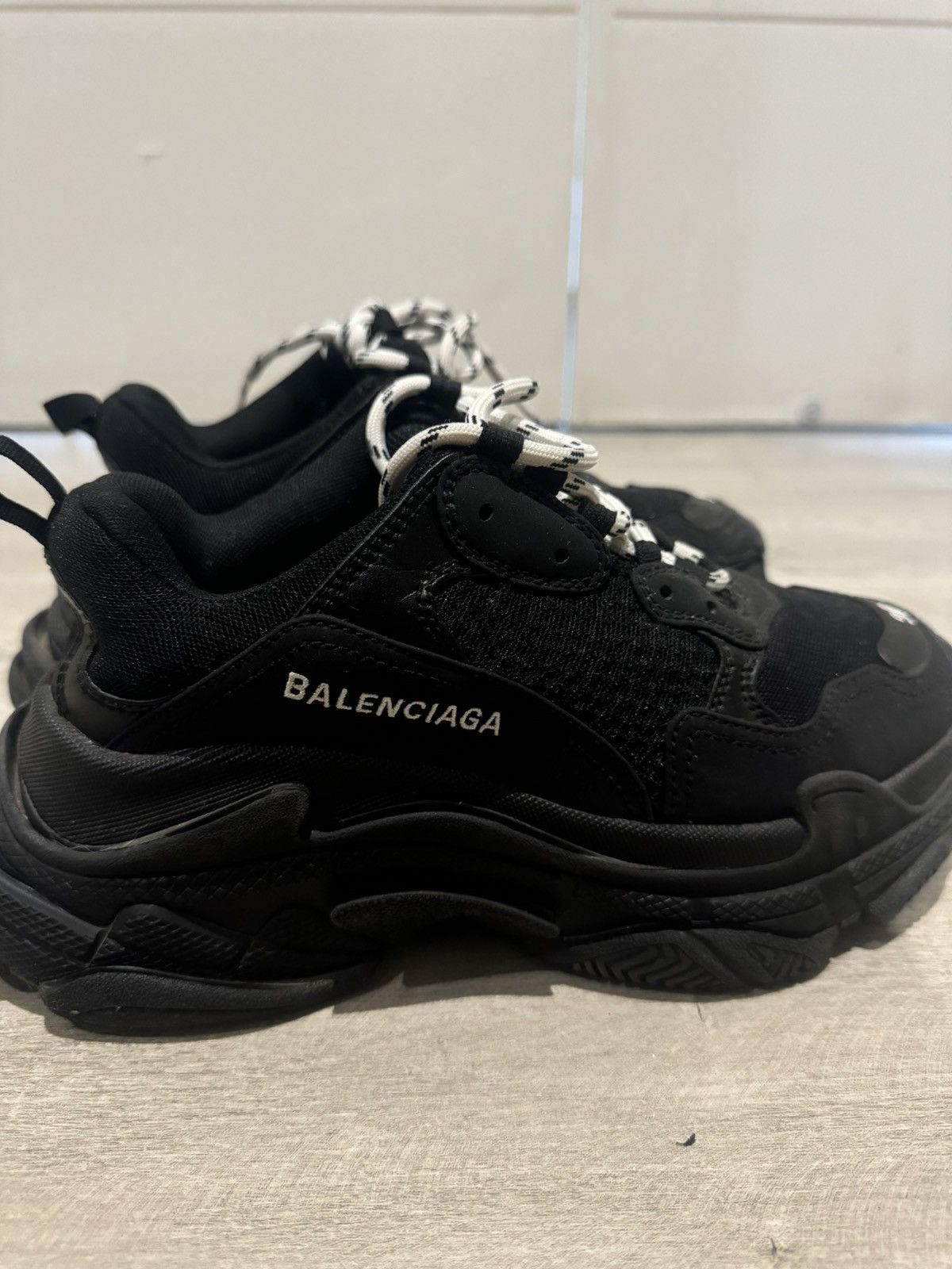 Balenciaga balenciaga triple s sneakers Size US 7.5 / IT 37.5 - 3 Thumbnail