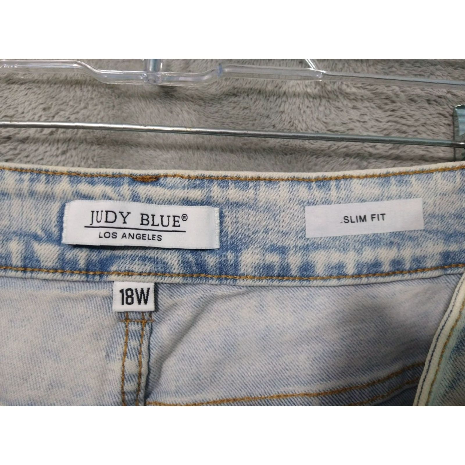 Vintage Judy Blue Jeans Womens 18W Slim Fit High Rise Light Wash Denim Stretch 5-Pocket Blue Jeans Womens 18W Slim High Rise Size 40" / US 18 - 7 Thumbnail