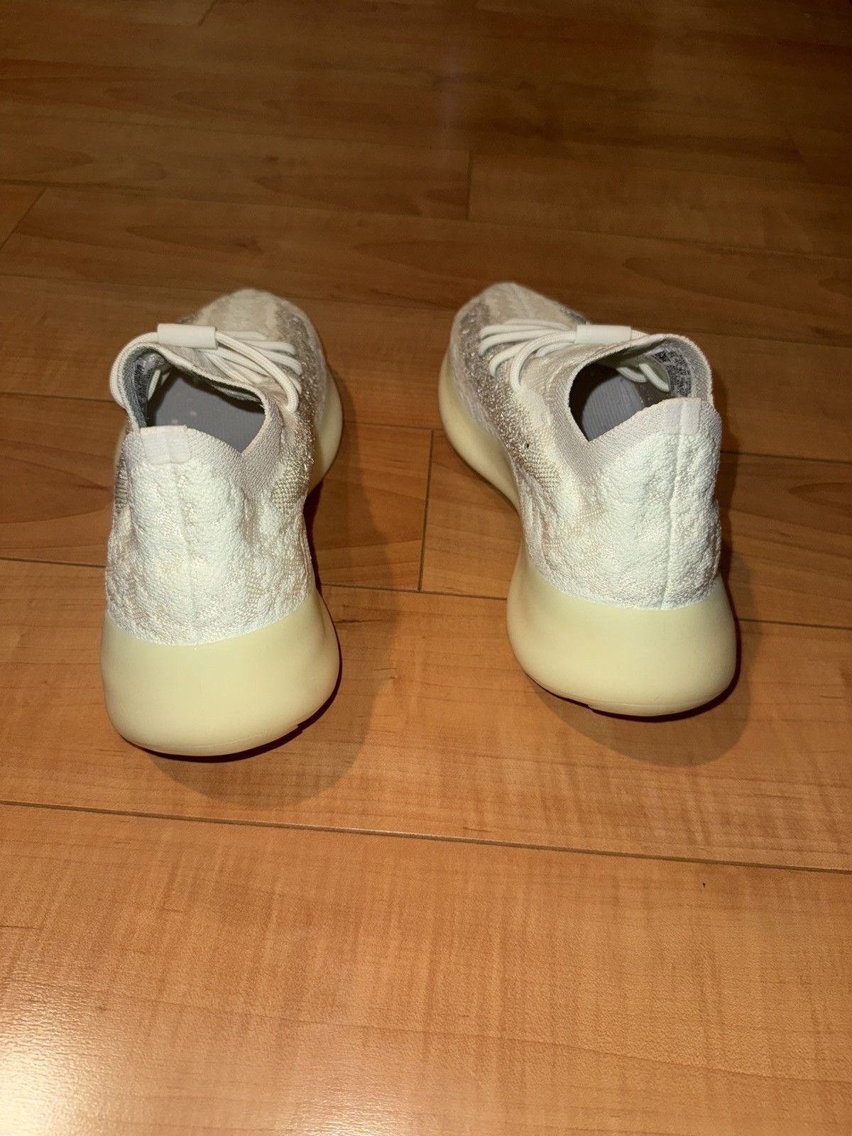 Adidas × Yeezy Yeezy Boost 380 Calcite Glow Size US 10 / EU 43 - 4 Thumbnail