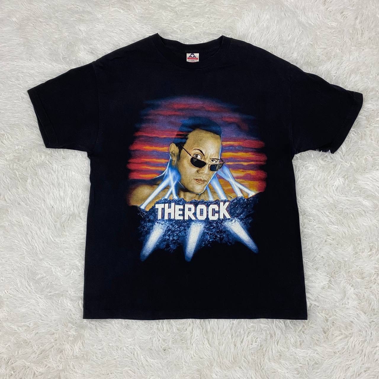 WWF Vintage 2000 y2k wwe wwf the rock Size US XL / EU 56 / 4 - 1 Thumbnail