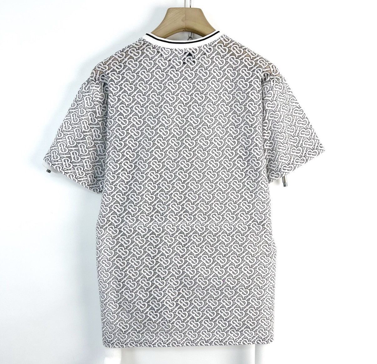 Burberry Burberry/TB All-Over Print Mesh Logo Short Sleeve K12 Size US S / EU 44-46 / 1 - 2 Thumbnail