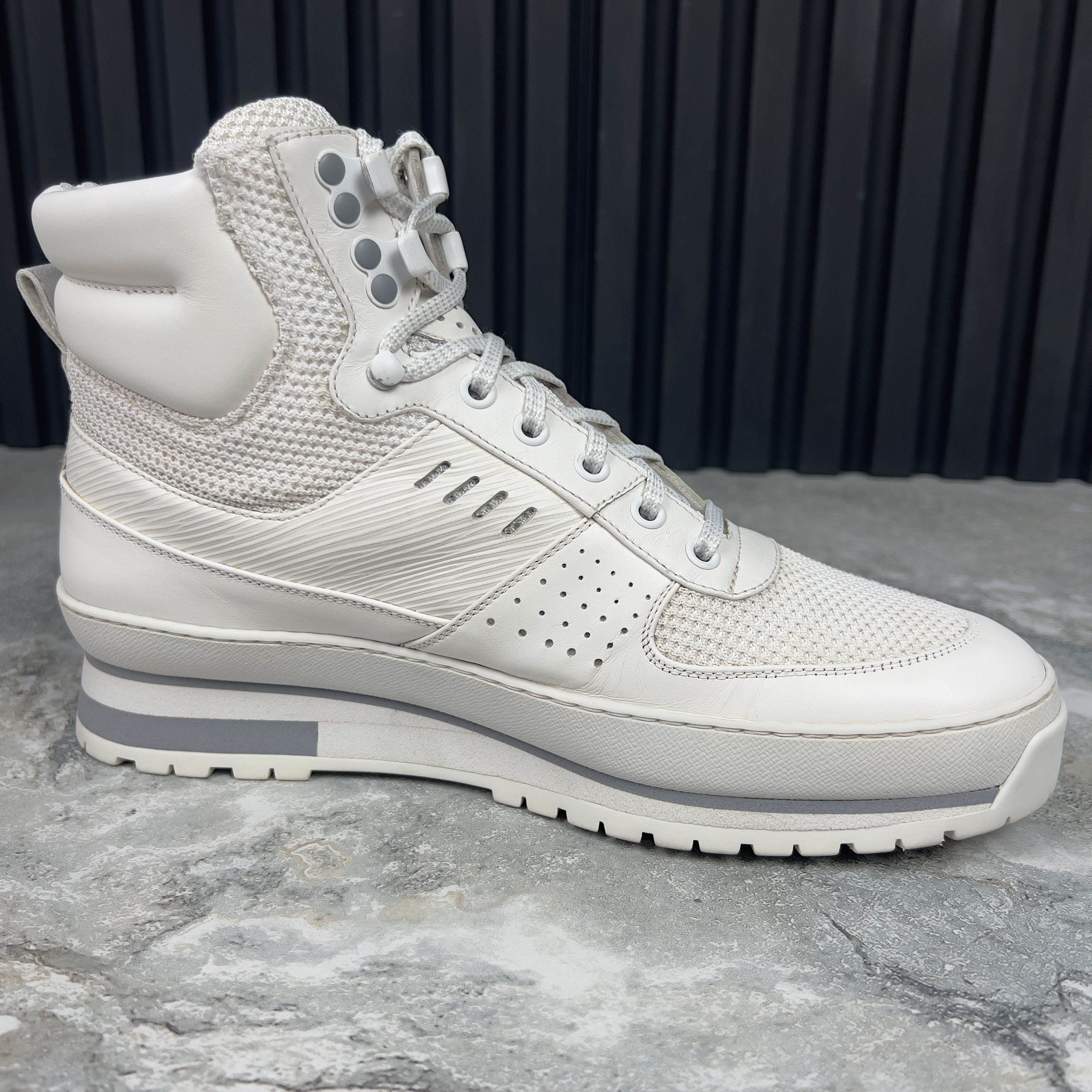 Louis Vuitton Louis Vuitton Harlem High Top Sneakers Leather Size US 8 / EU 41 - 8 Thumbnail