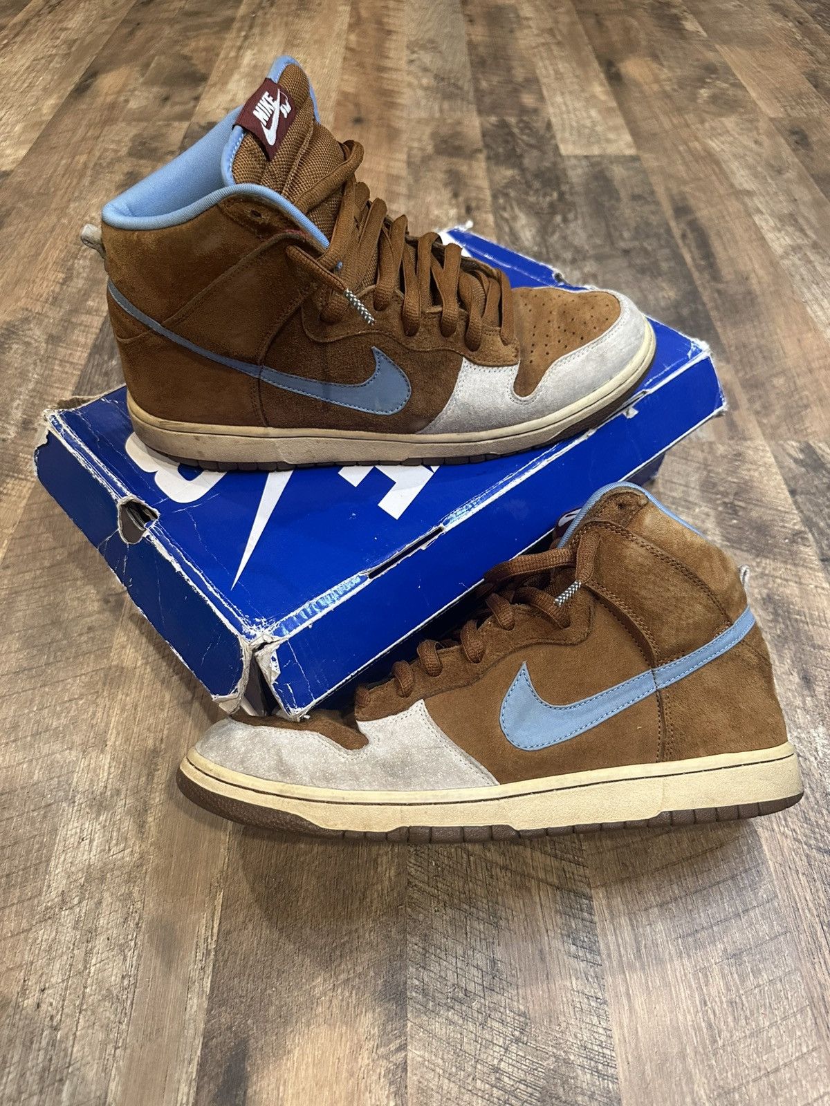 Nike × Vintage Nike Dunk High Premium SB ‘Skate Mental’ 2009 OG Box Size 12 Size US 12 / EU 45 - 2 Thumbnail