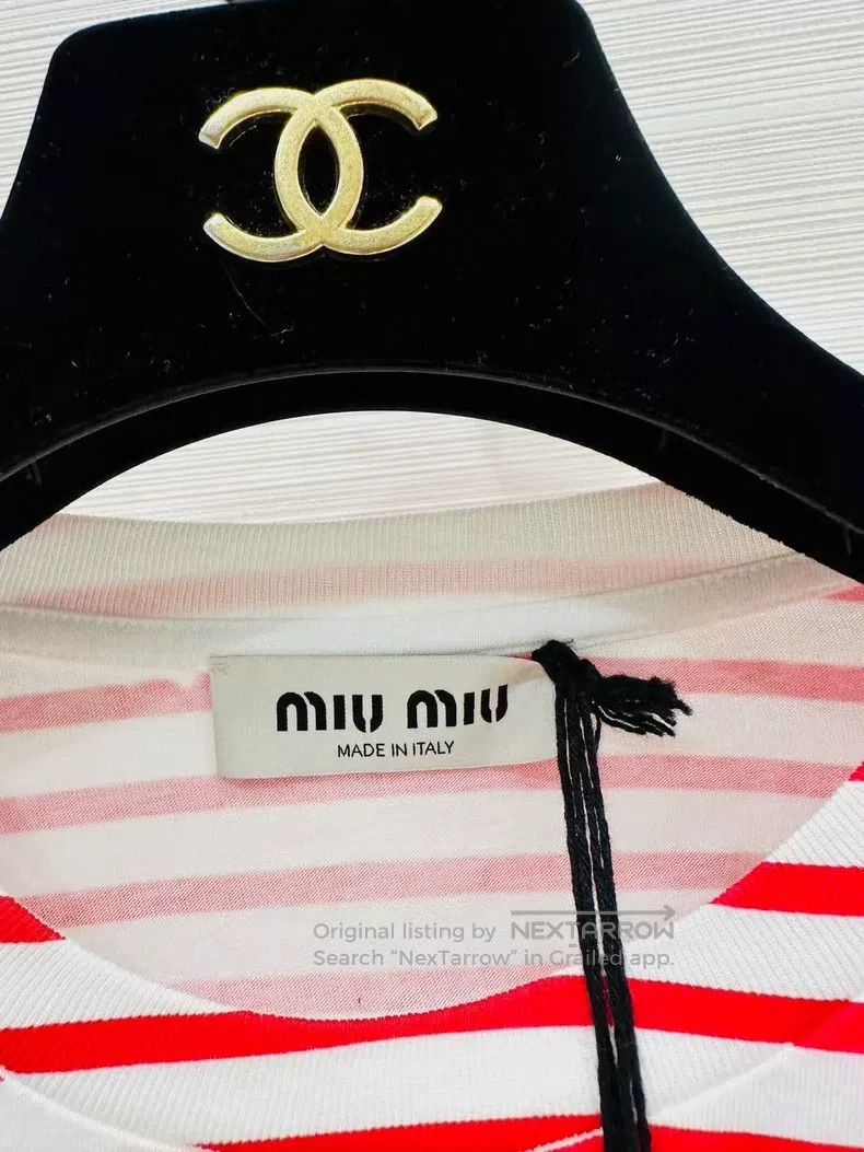 Miu Miu Miu Miu Size S Red and white striped short sleeve Size S / US 4 / IT 40 - 2 Thumbnail