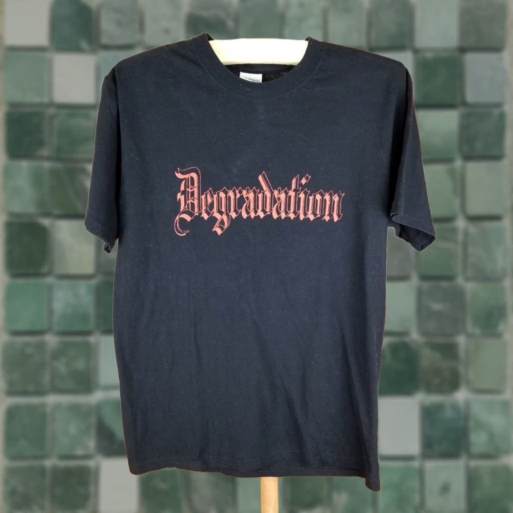 Gildan VINTAGE Y2K DEGRADATION BAND TRASH METAL HARDCORE GOTHIC BLACK T-SHIRT SZ MEDIUM Shirt Mens M Black 90s Band Merch Size US M / EU 48-50 / 2 - 1 Thumbnail