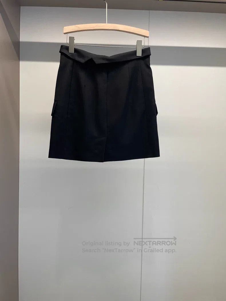 Helmut Lang Helmut Lang size 0 Black Fiber Cotton Half Skirt Size 25" / US 0 / IT 36 - 2 Thumbnail
