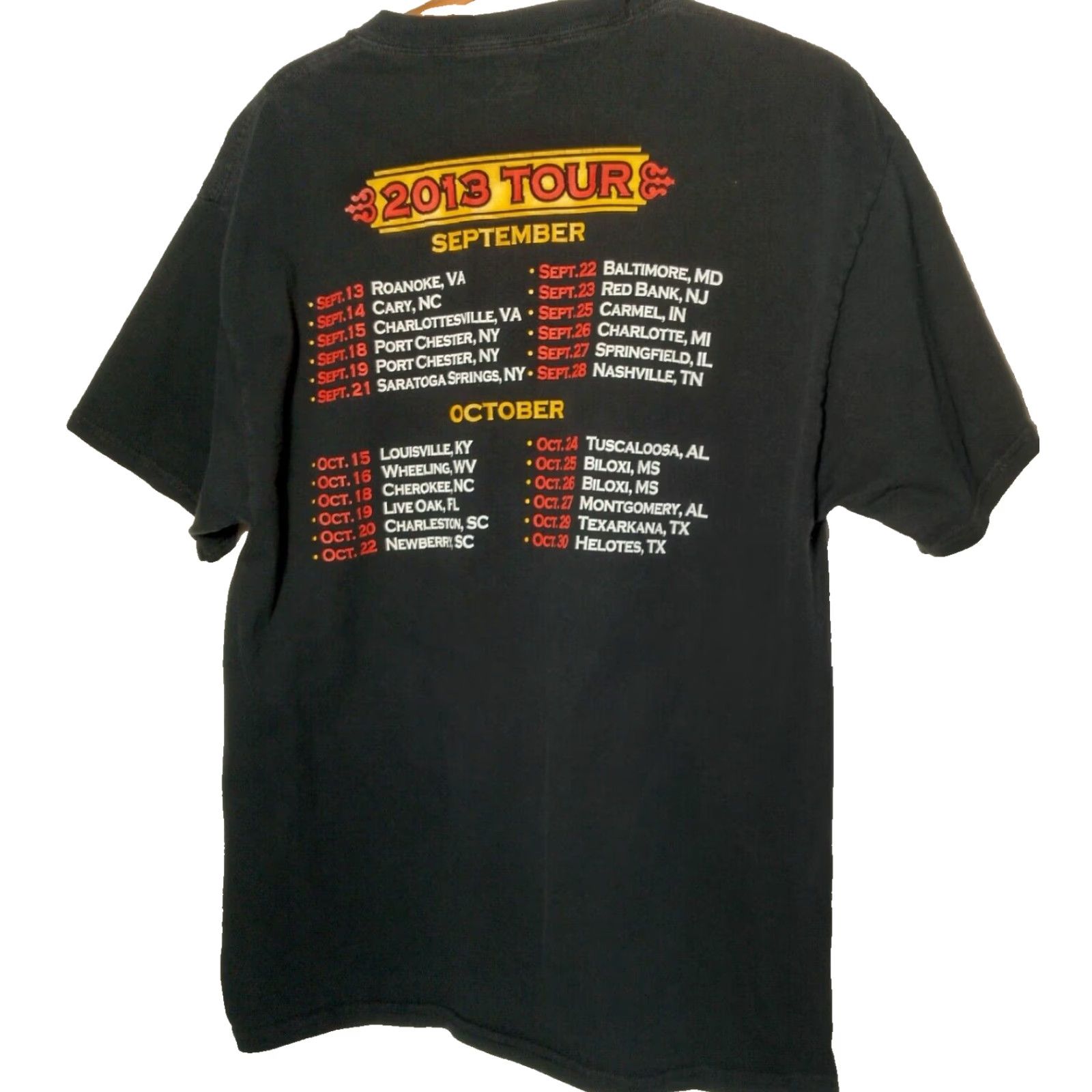 Hanes Willie Nelson Tour Shirt L Hanes Black Short Sleeve Cotton Crew Neck 2013 Country Music Double-Sided Mens T-Shirt Size US L / EU 52-54 / 3 - 2 Thumbnail
