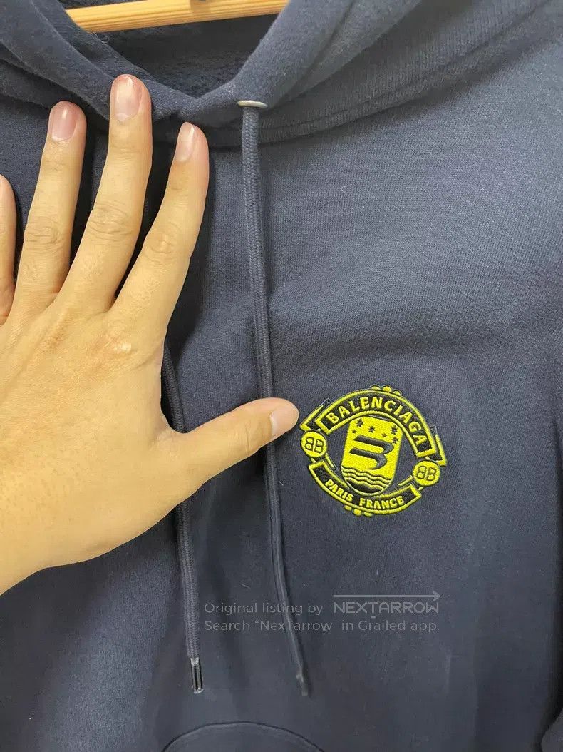 Balenciaga Balenciaga Fleece hoodie, size M, dark blue, with yellow l Size US M / EU 48-50 / 2 - 4 Thumbnail