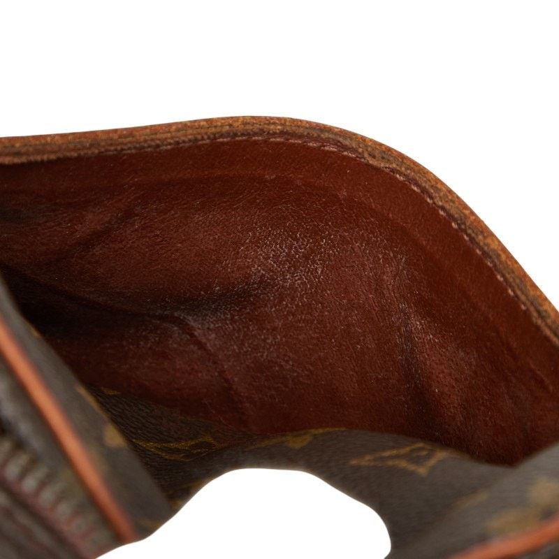 Louis Vuitton Louis Vuitton Monogram Danube Crossbody Bag M45266 Size ONE SIZE - 9 Thumbnail