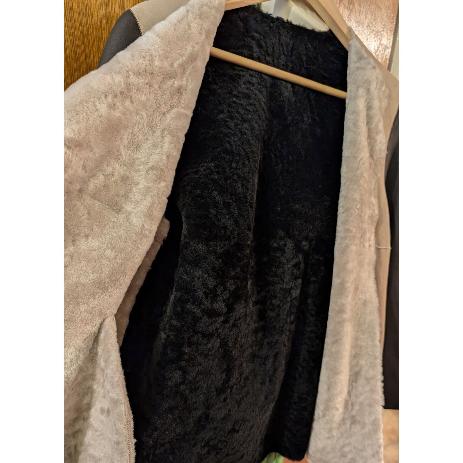 Giorgio Armani Giorgio Armani Lambskin Leather Shearling Jacket Size 38 EUC Size M / US 6-8 / IT 42-44 - 5 Thumbnail
