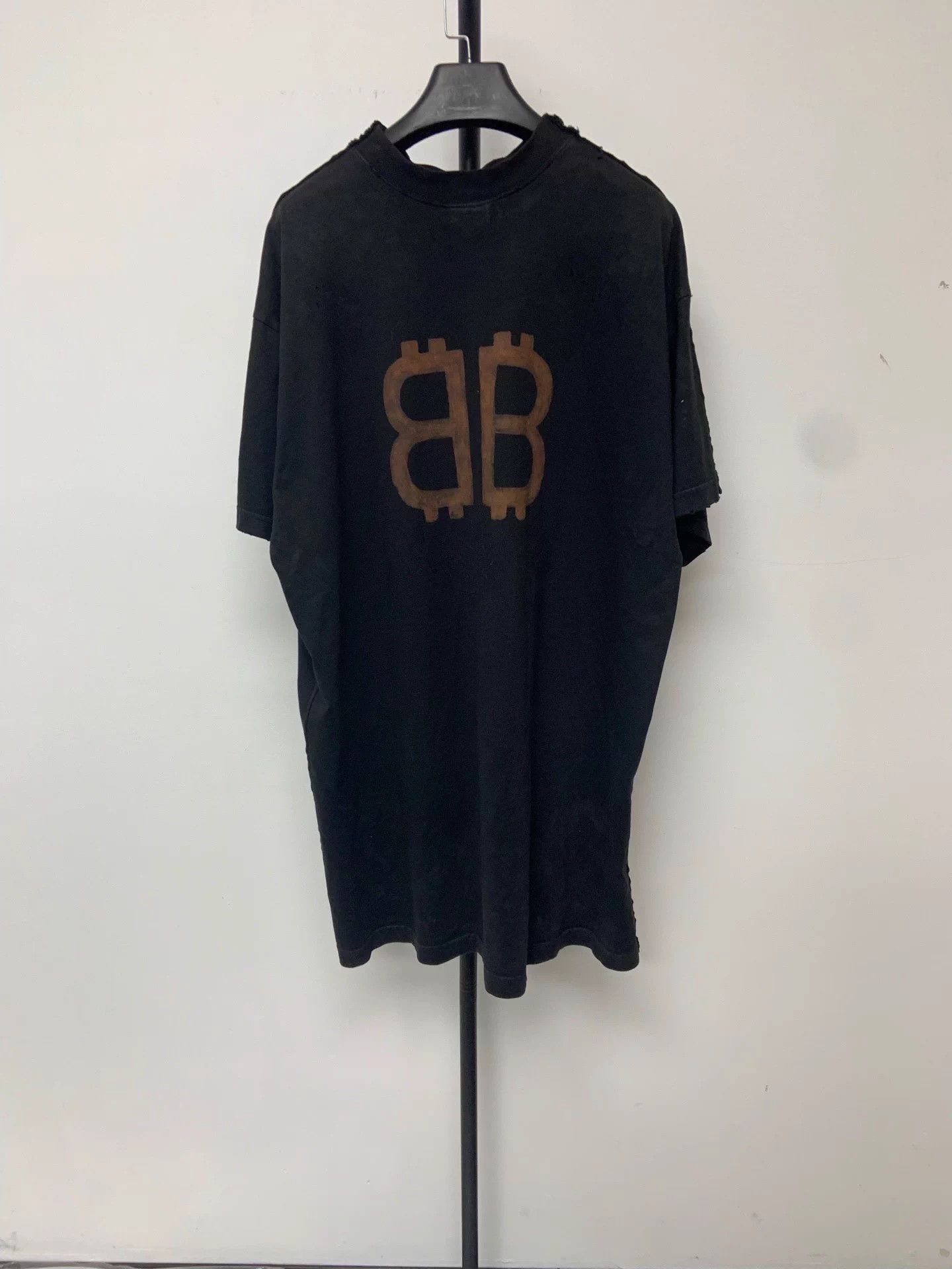 Balenciaga Balenciaga Logo Crew Short Sleeve T Oversized Unisex Black 1 Size S / US 4 / IT 40 - 2 Thumbnail