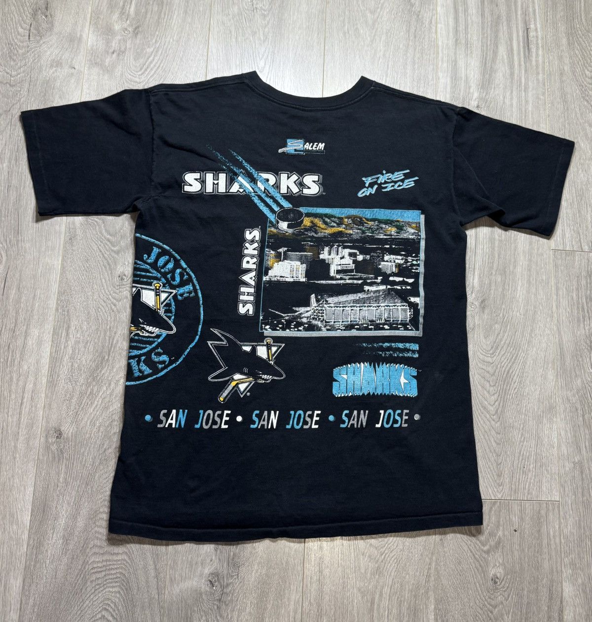 NHL × Salem Sportswear × Vintage Vintage San Jose Sharks Bulletin Athletic All Over Print Tee Size US L / EU 52-54 / 3 - 2 Thumbnail