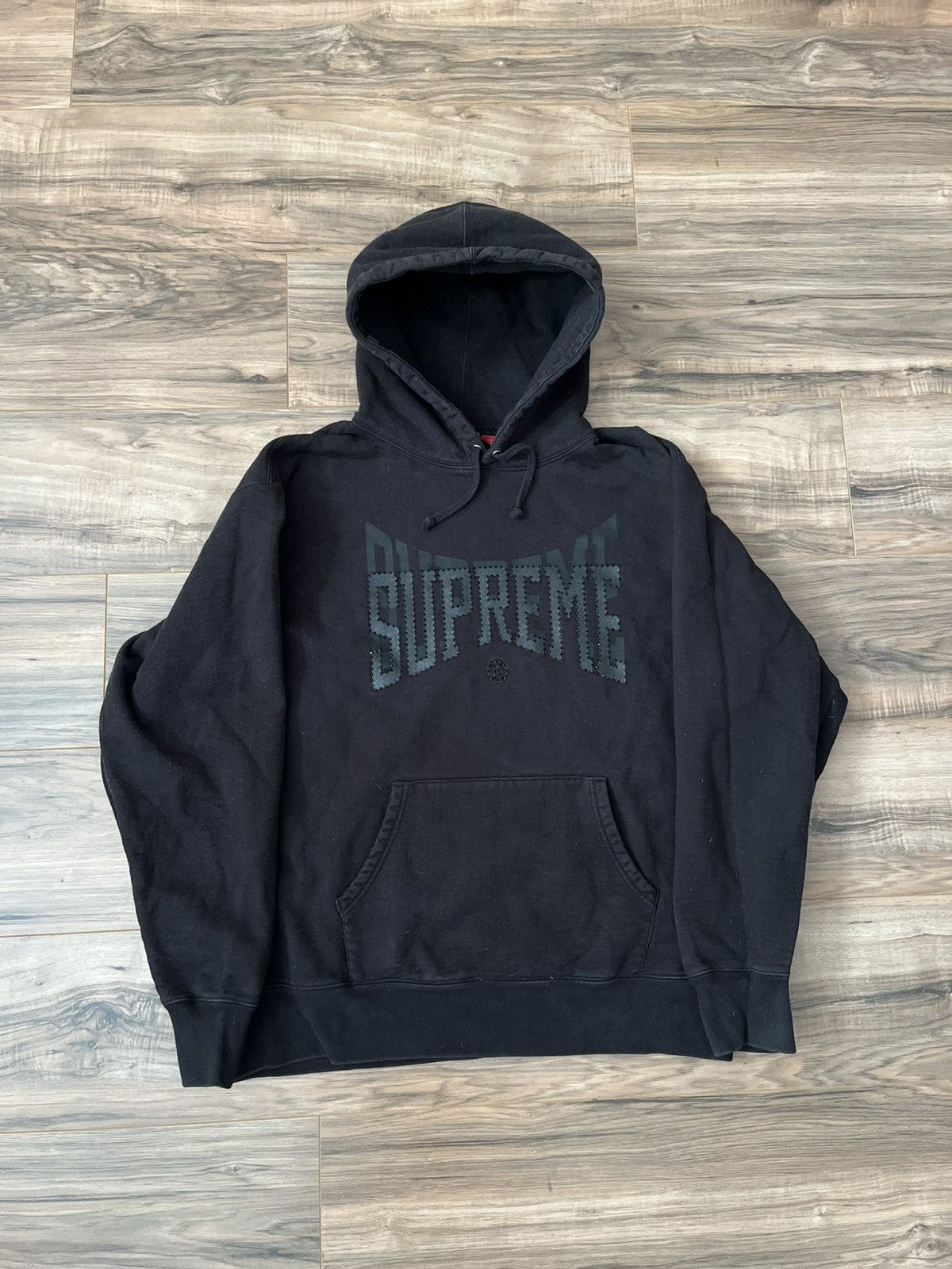 Supreme Supreme Rhinestone Shadow Hooded Sweatshirt Size US XL / EU 56 / 4 - 1 Thumbnail